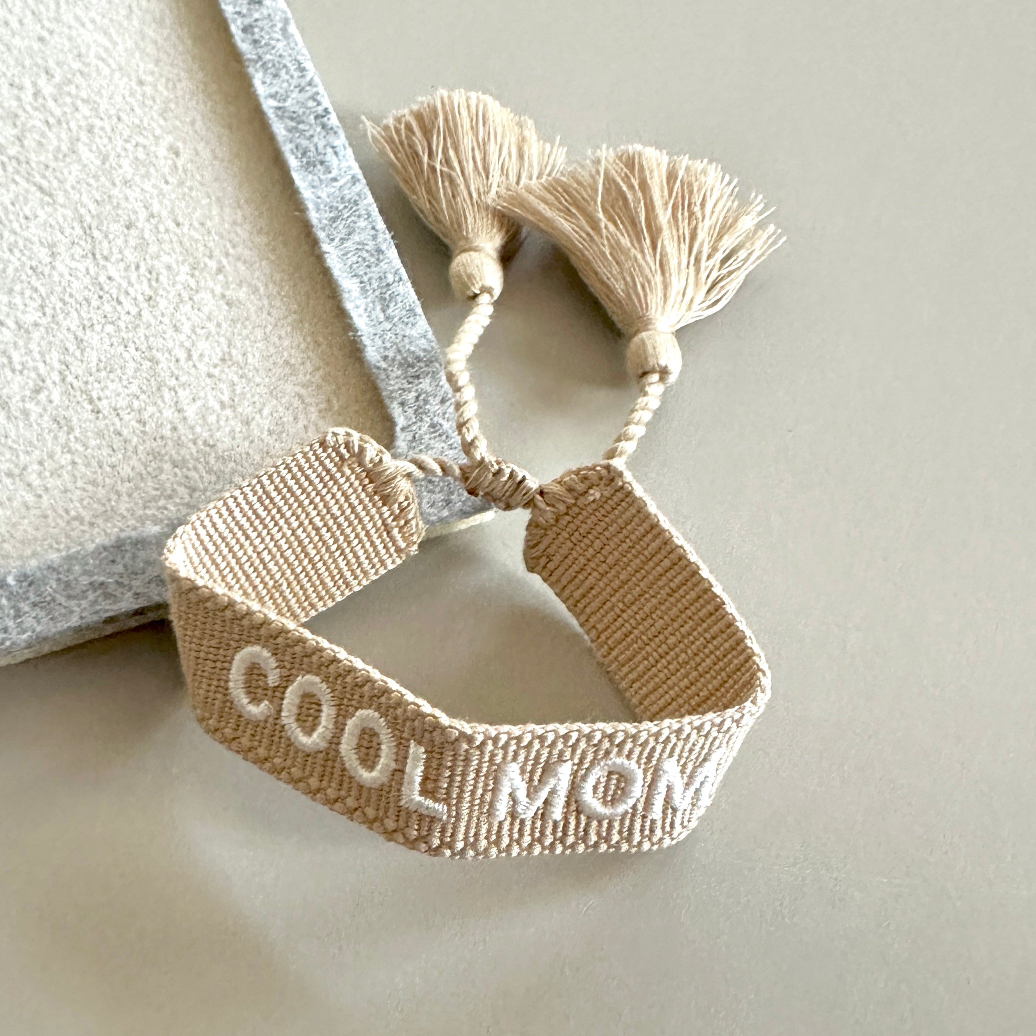 PULSERA TEJIDA COOL MOM | LUNAM