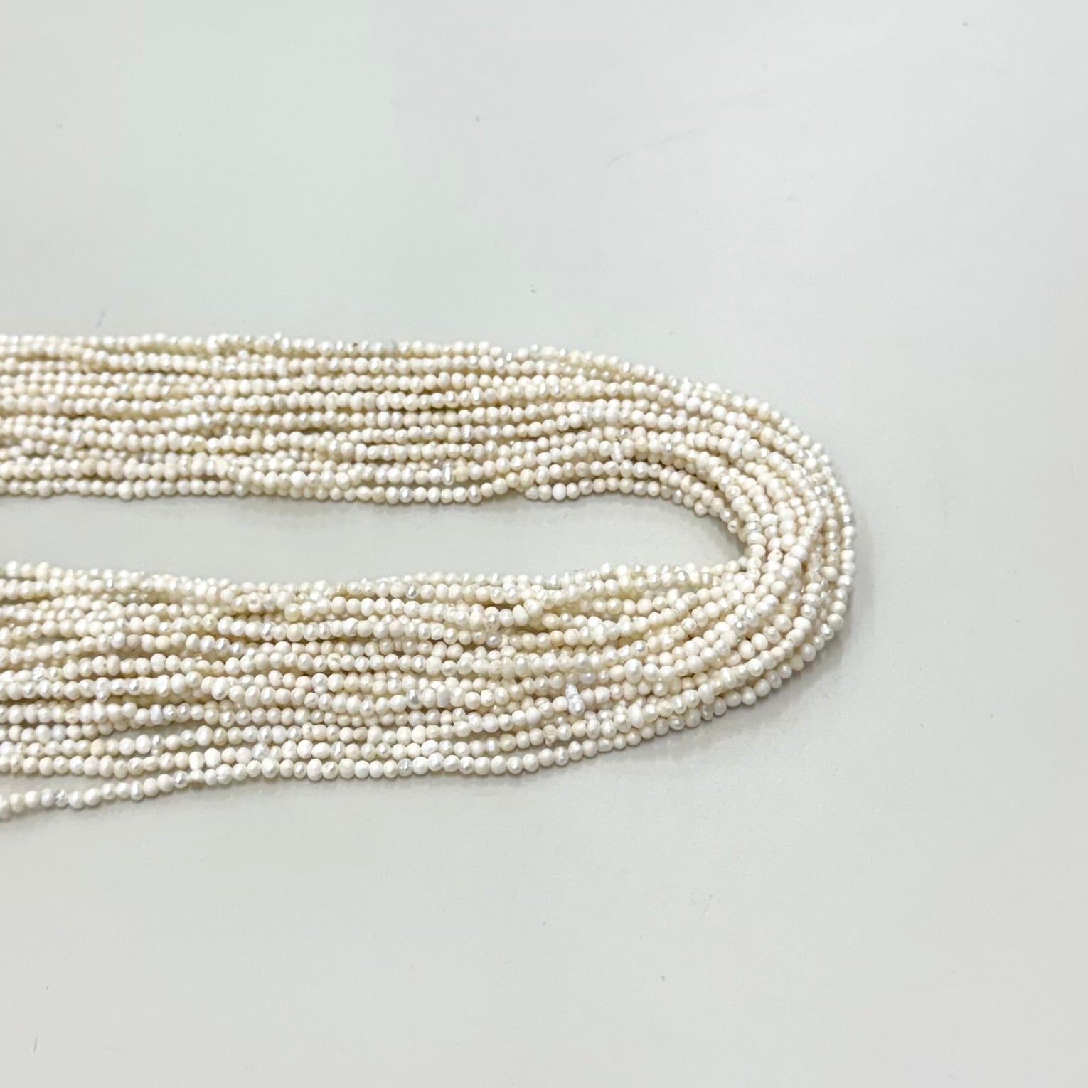 PERLA DE RIO IRREGULAR CRUDO OPACO | 2.5MM