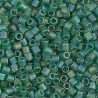 Miyuki Delica Beads 8/0 | 858DB | Verde matizado (C9)