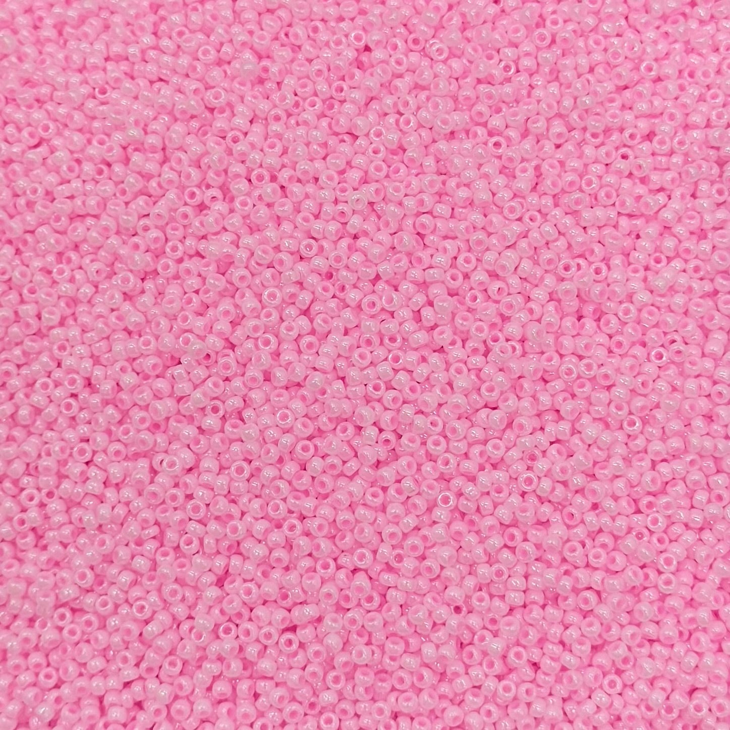 MIYUKI ROUND ROCAILLES 11/0 | 530RR | ROSADO CEYLÁN SATIN