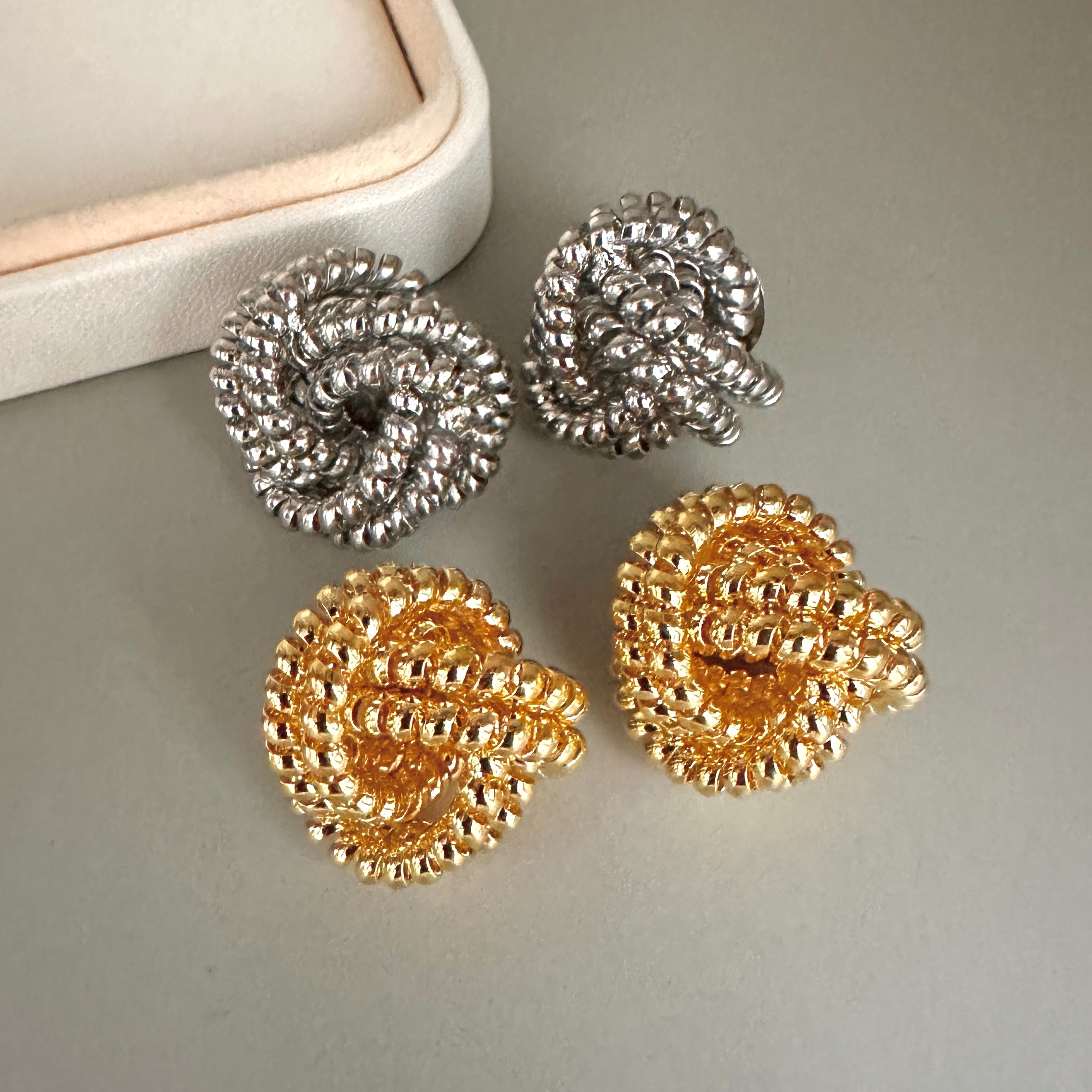 AROS | ENTRELAZADOS