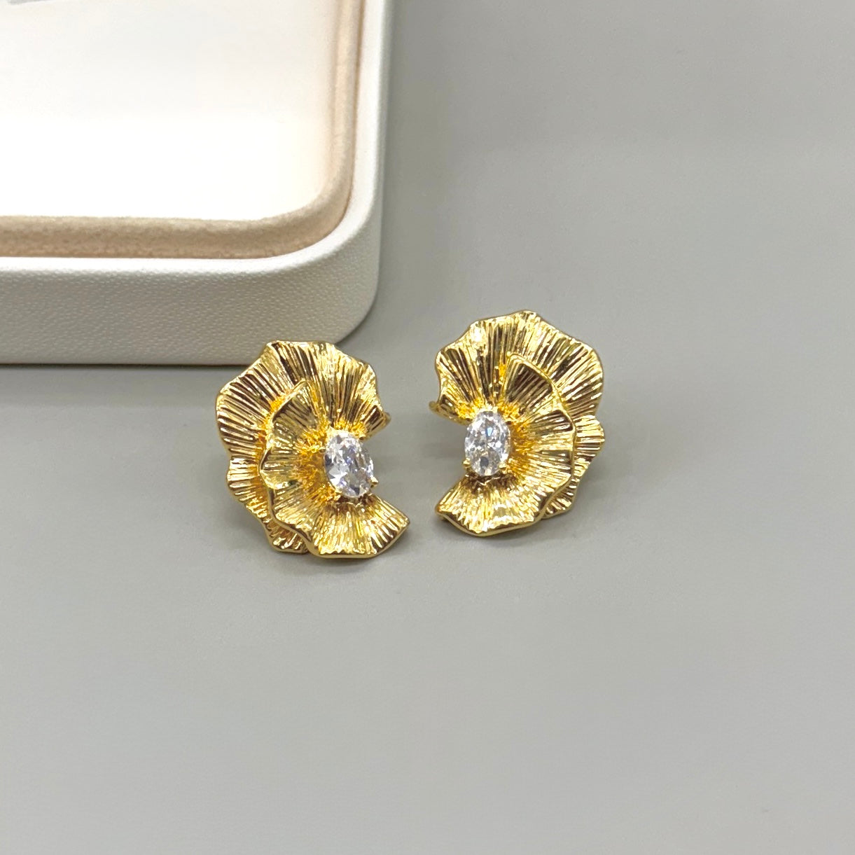 AROS | MEDIA FLOR CON CIRCON