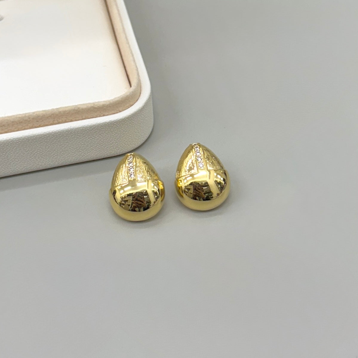 AROS | GOTA CON DISEÑO Y CIRCON