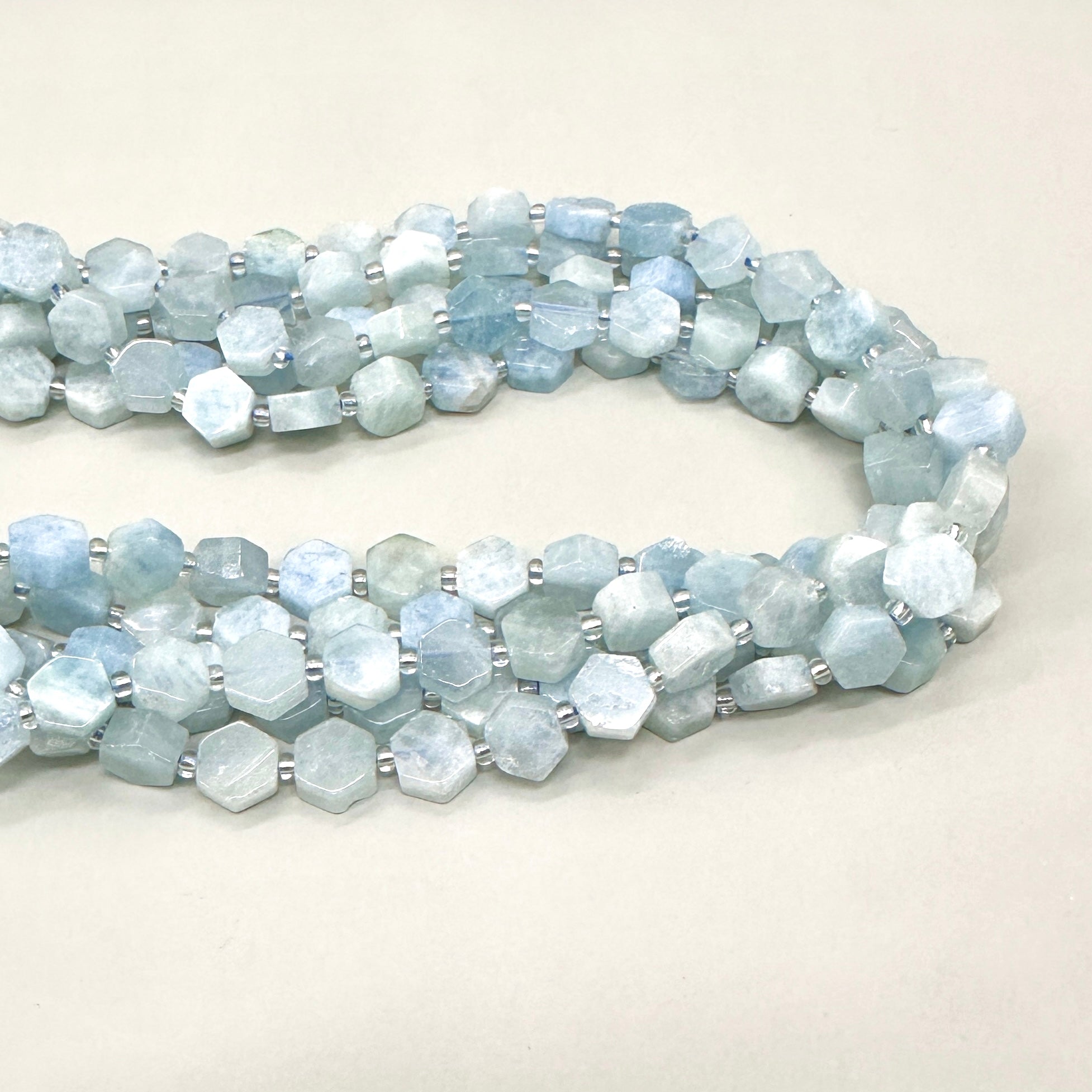 PIEDRA HEXAGONAL PLANA | AGUAMARINA