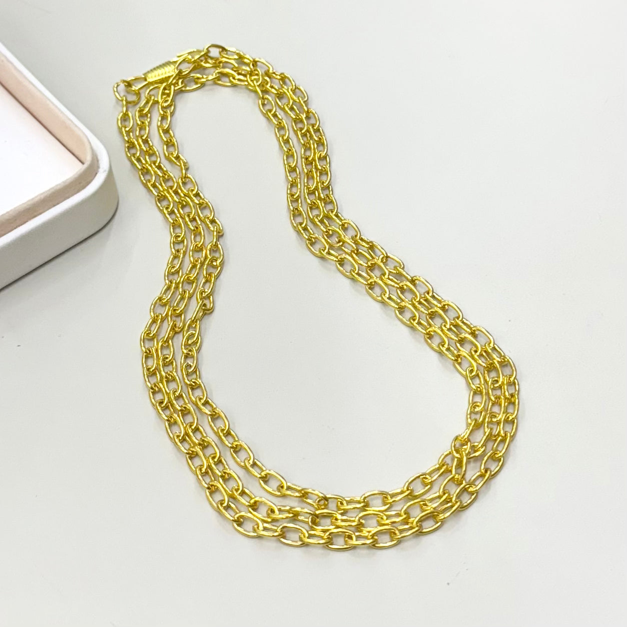 COLLAR | CADENA DORADA