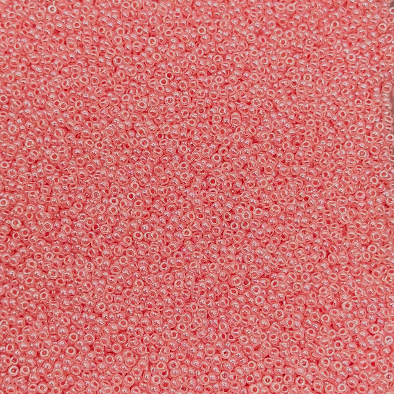 MIYUKI ROUND ROCAILLES 11/0 | 535LRR | SALMON CEYLÁN SATIN