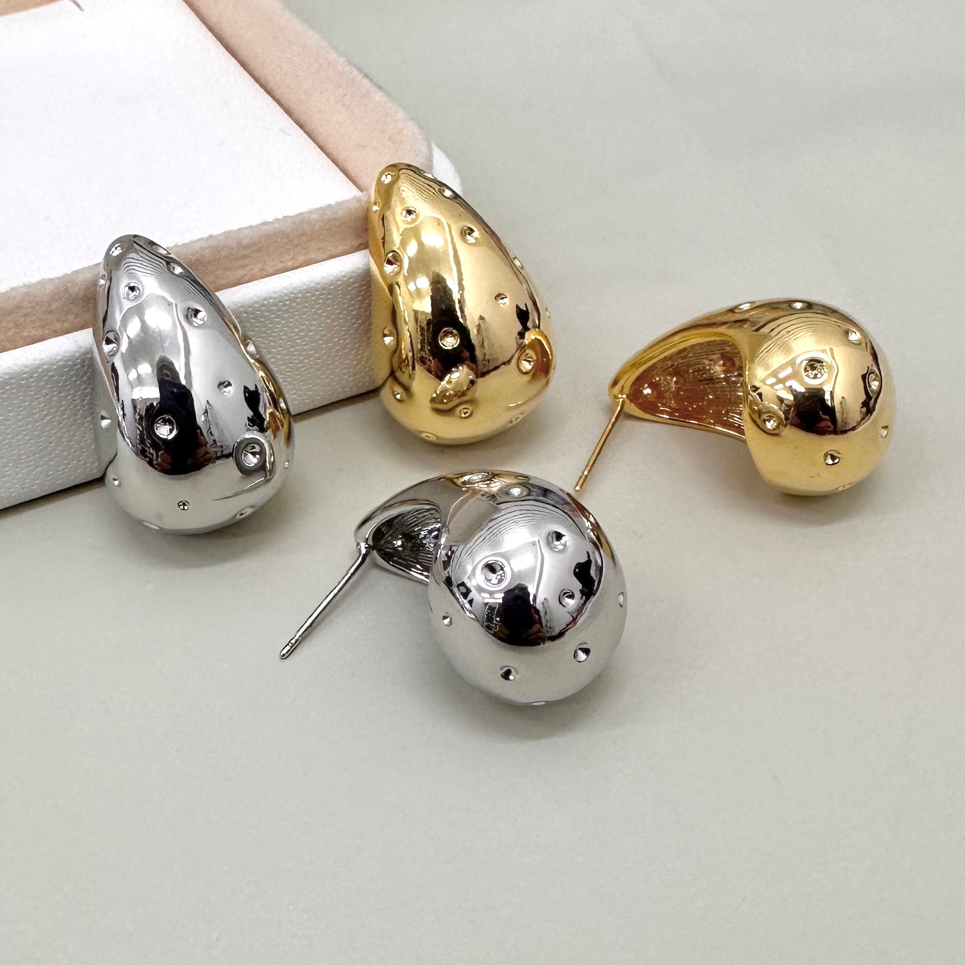 AROS BAÑO DE ORO | GOTAS CON PUNTOS | 27MM