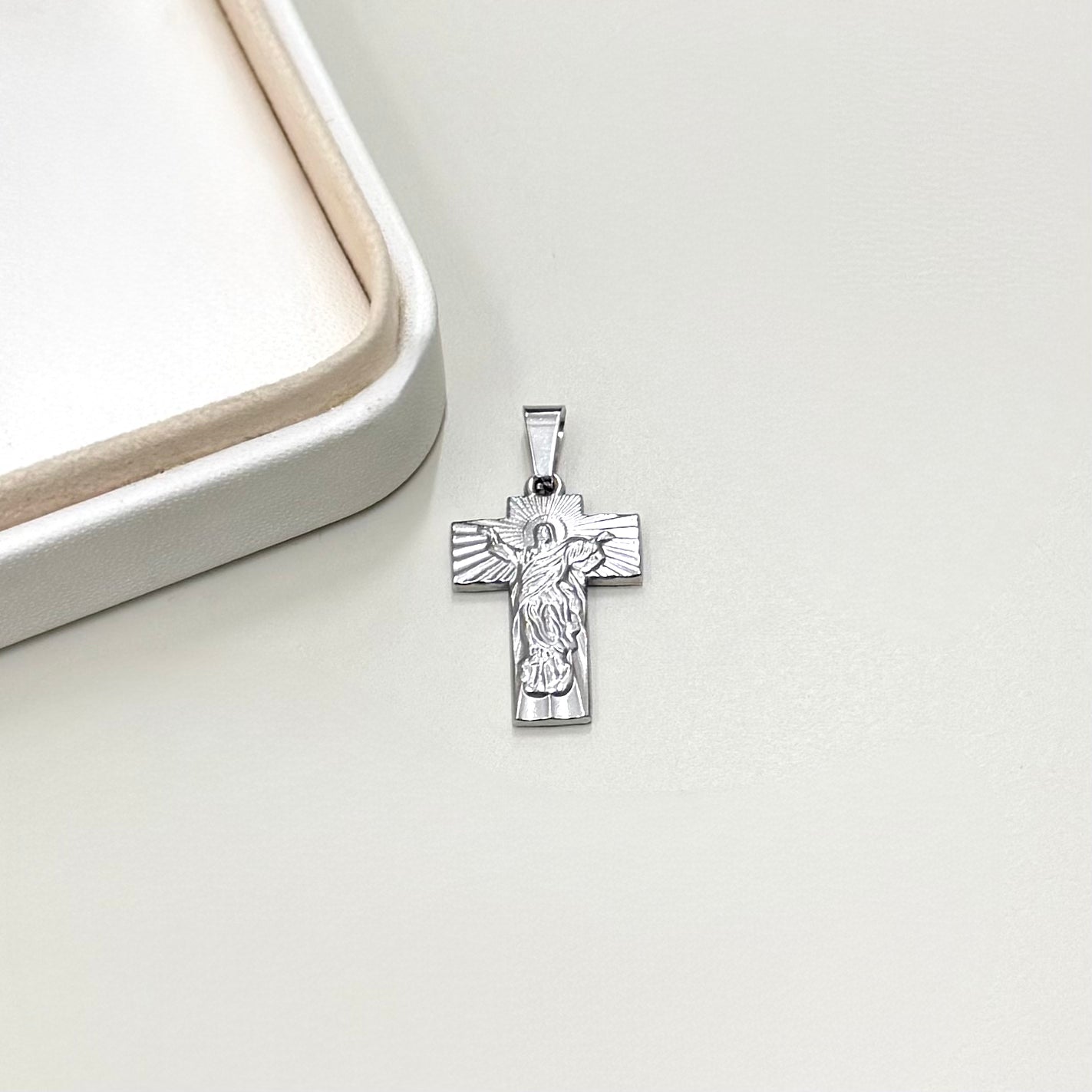 COLGANTE RELIGIOSO | CRUZ DISEÑO