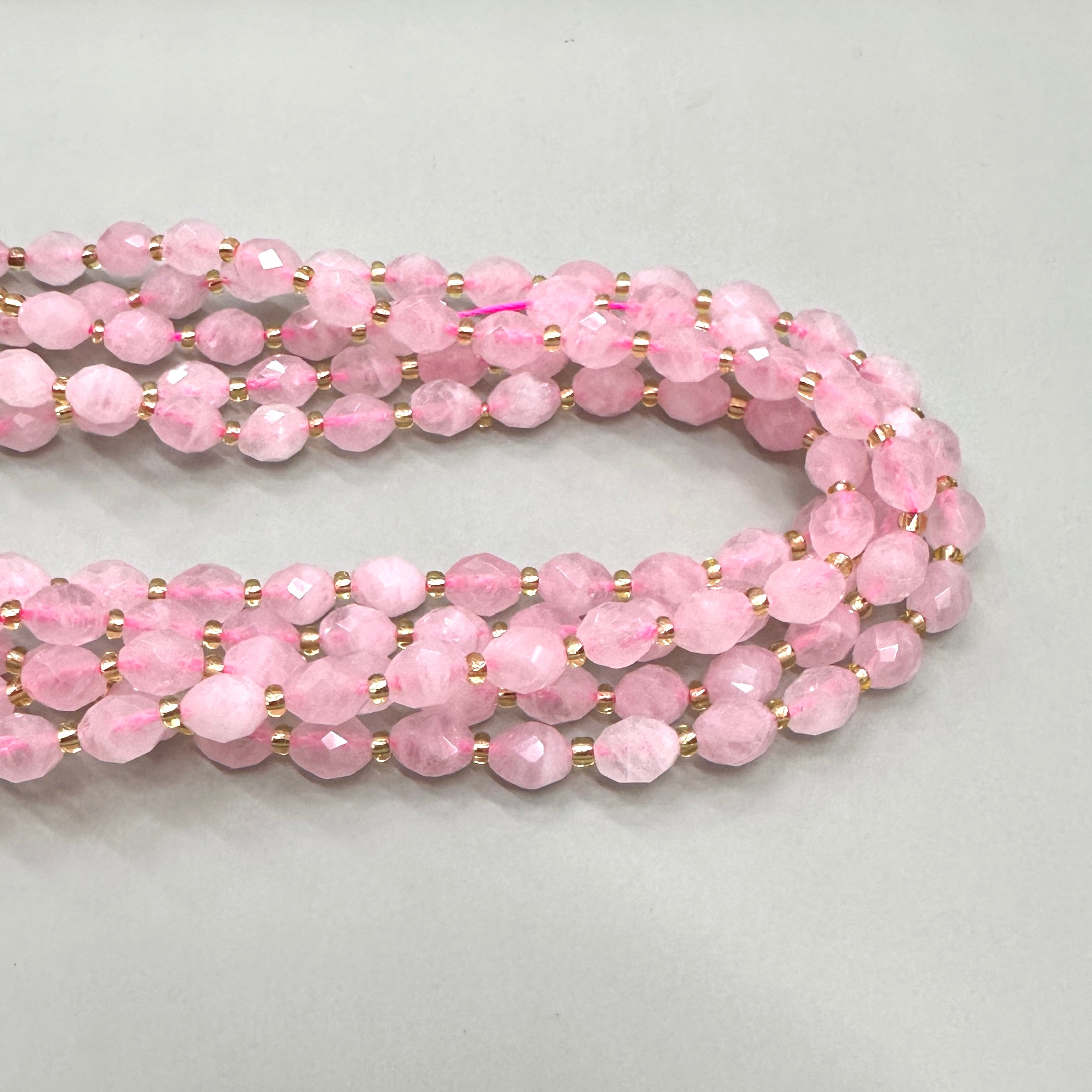 PIEDRA OVALADA FACETADA | CUARZO ROSADO