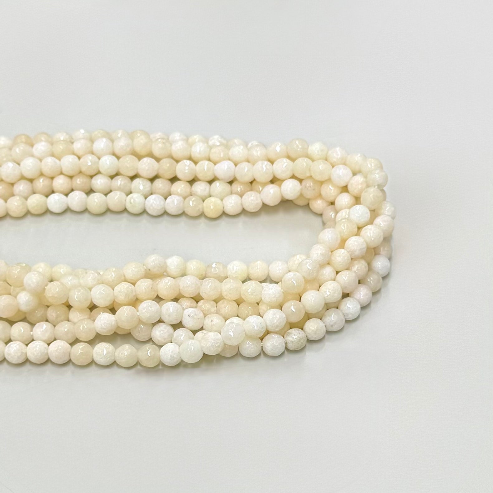 AGATA FACETADA| 6MM | CREMA