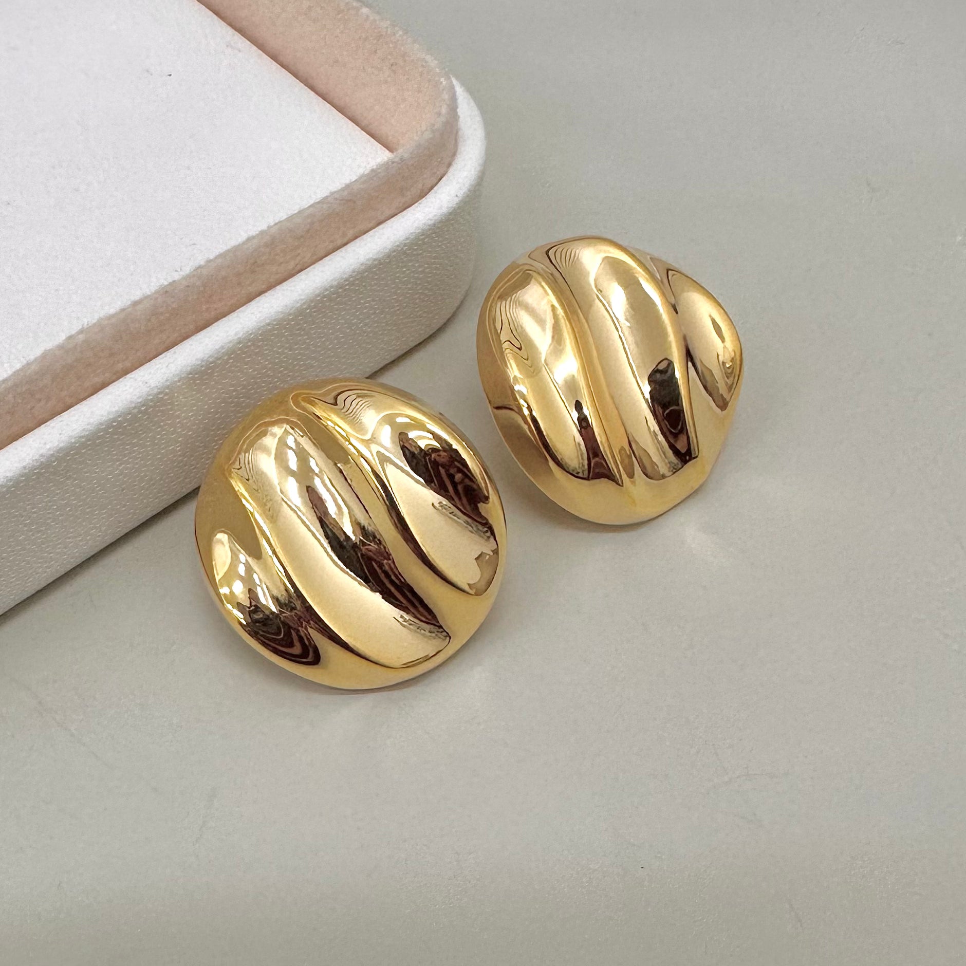 AROS BAÑO DE ORO | BOTON TEXTURIZADO | 24MM