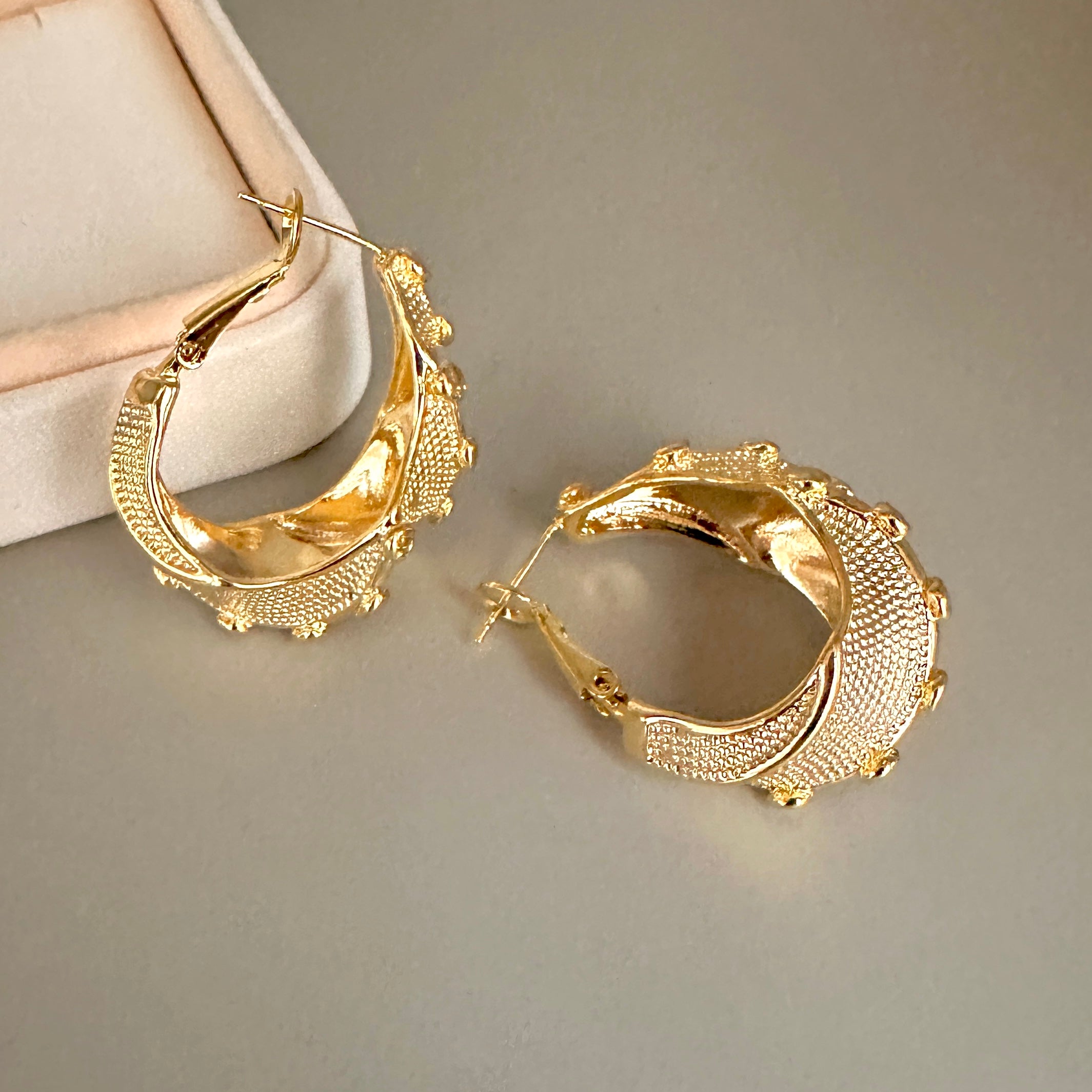 AROS | ARGOLLAS PUNTOS DIAGONAL