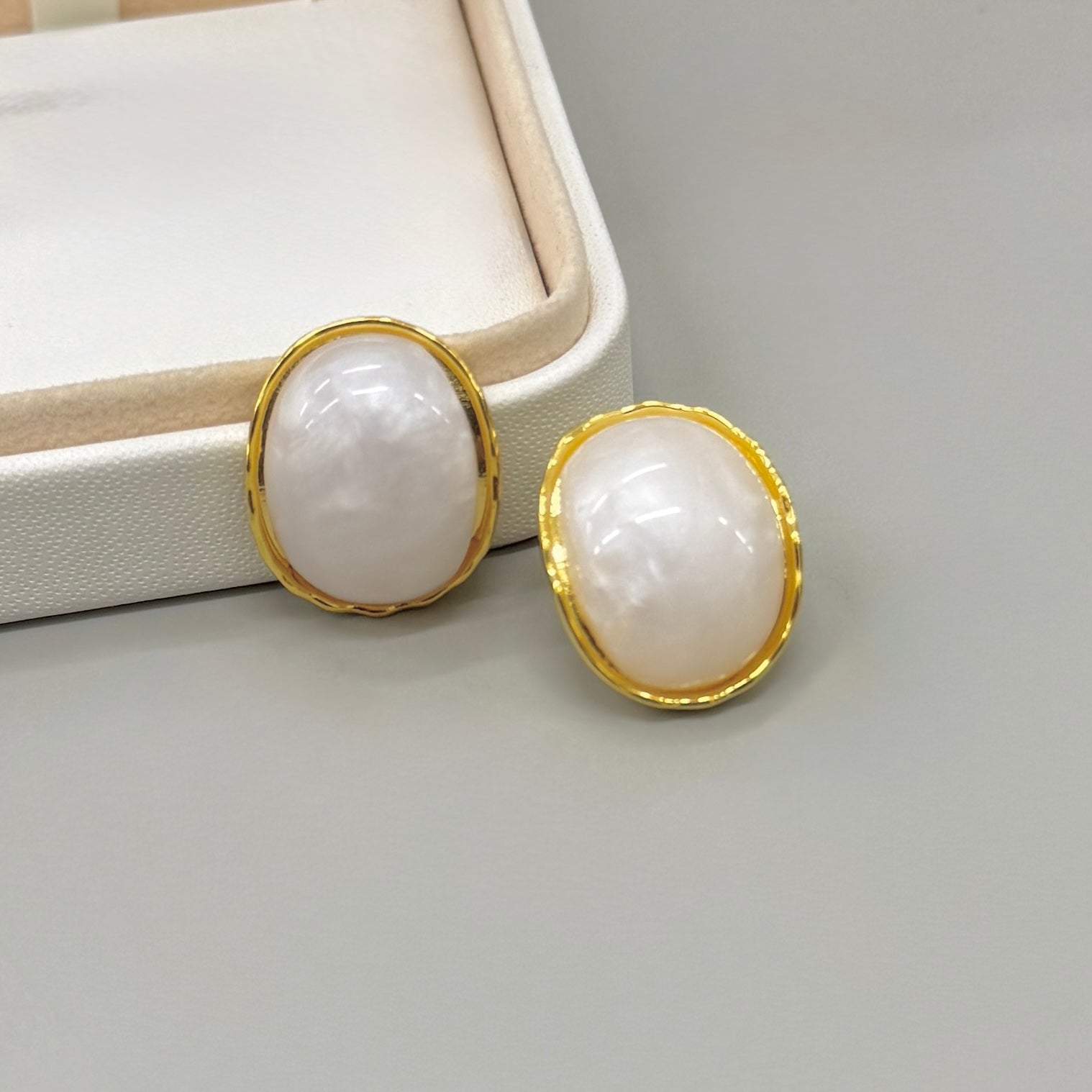 AROS | OVALO CENTRO NACARADO| DORADO 25X 20MM