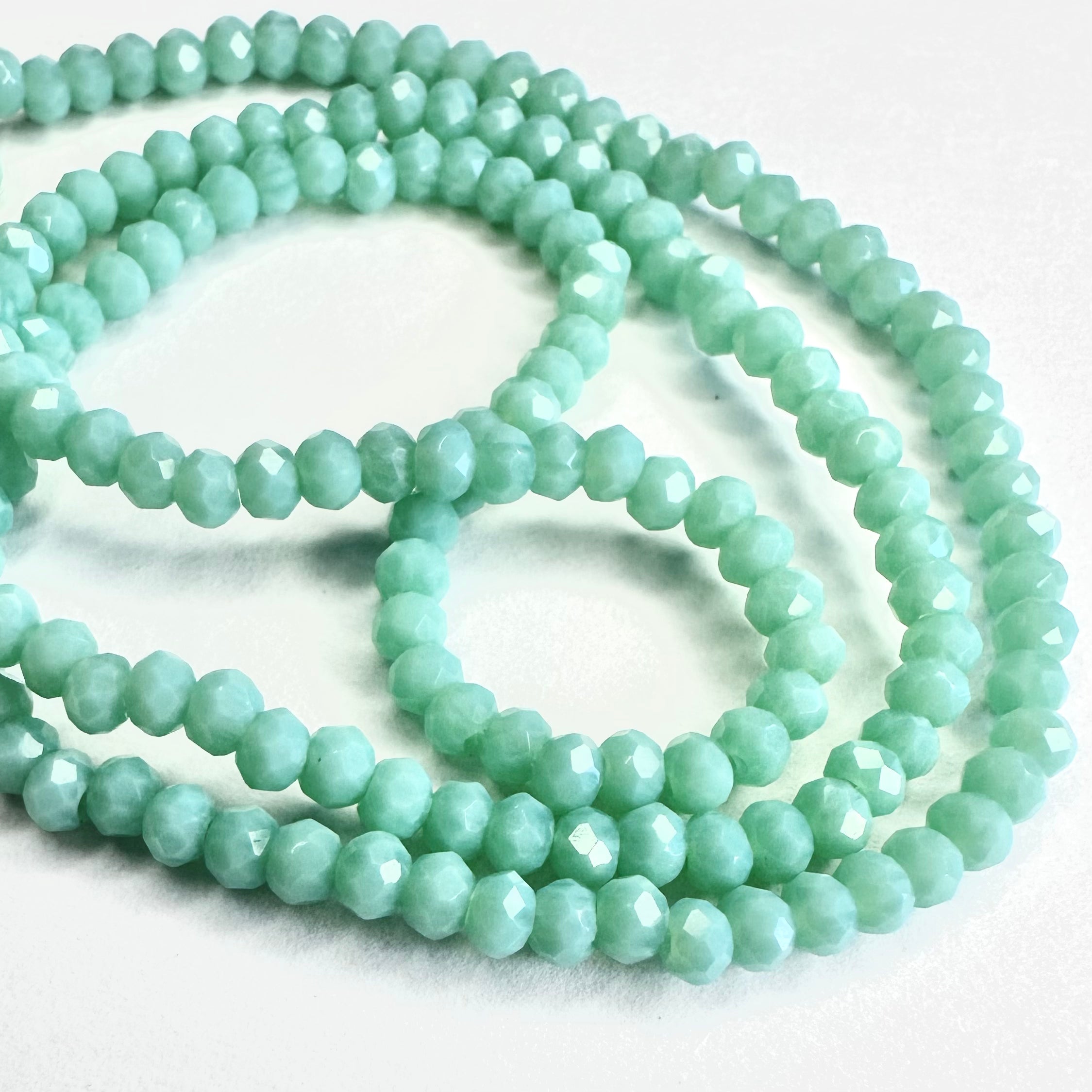 CRISTAL CHATO | 3.3MM | MATTE VERDE AGUA