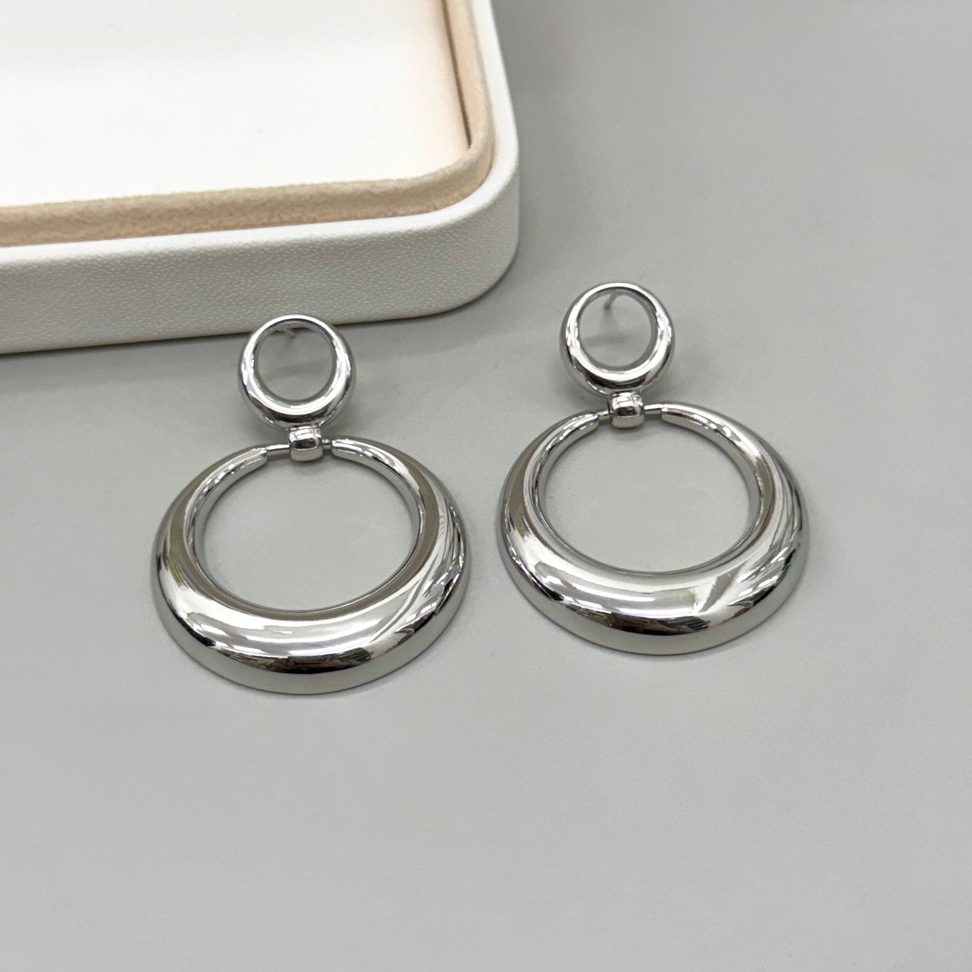 AROS | ARGOLLA CIRCULOS COLGANTES| 46MM
