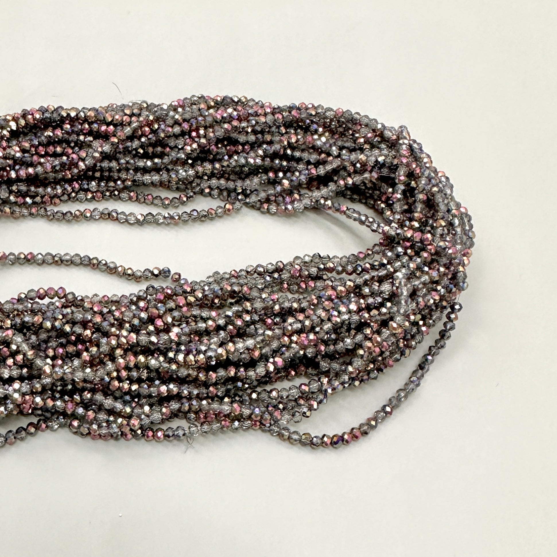 CRISTAL CHATO | 3MM | HUMO OSCURO TRASLUCIDO RAINBOW