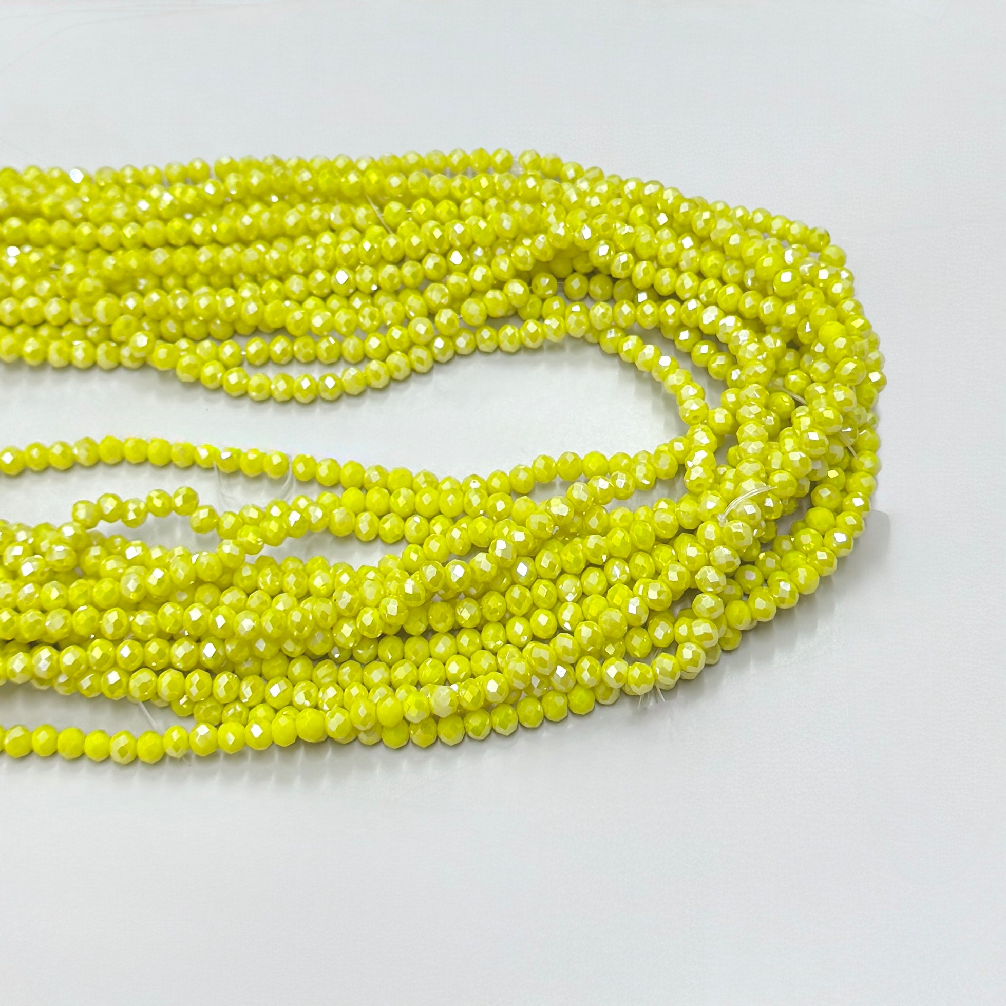 CRISTAL CHATO | 4.3MM | MATTE TORNASOL AMARILLO