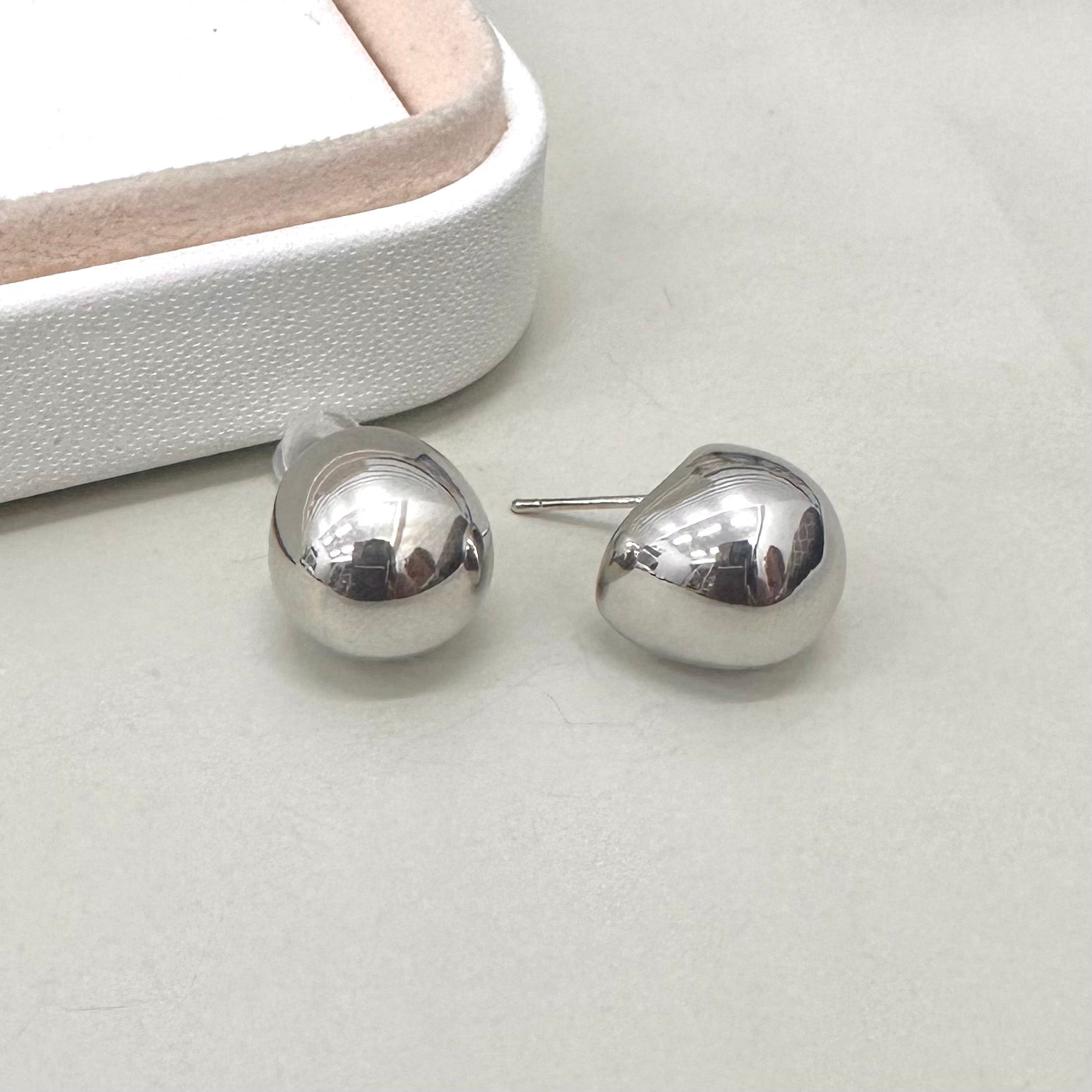 AROS BAÑO DE ORO | ESFERA HUECA PEQUEÑA| 12MM X 10MM