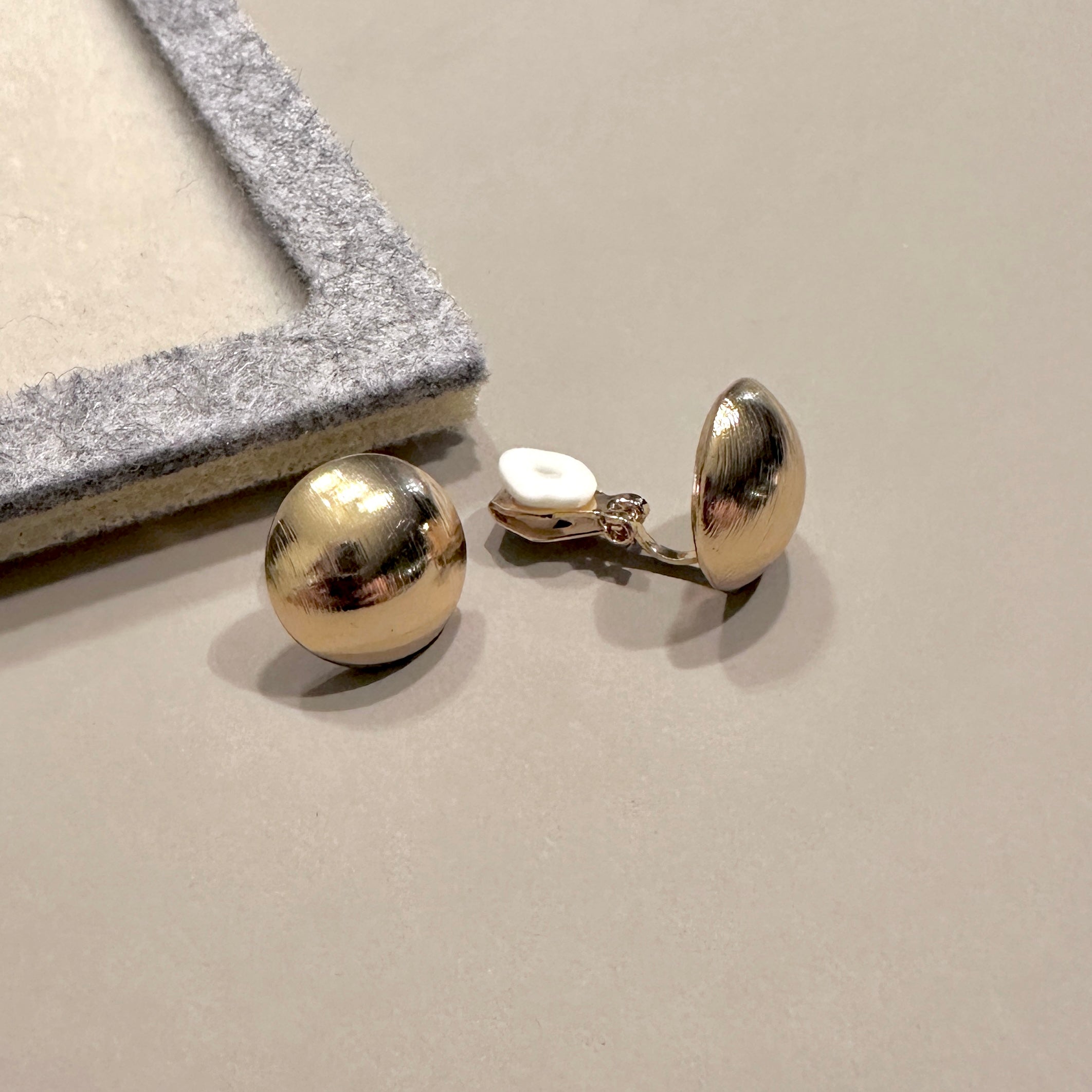 AROS REDONDOS | CLIP | LUNAM