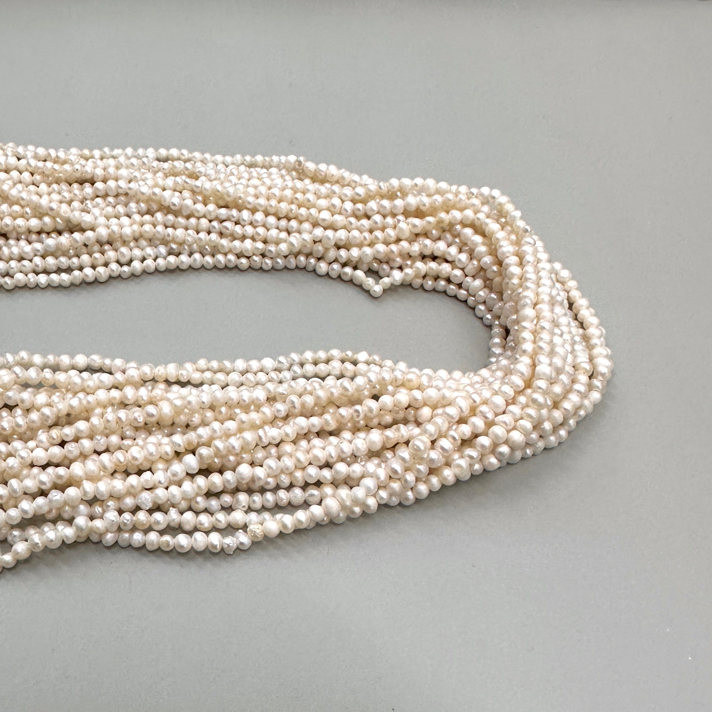 PERLA DE RIO IRREGULAR BLANCO | 3MM