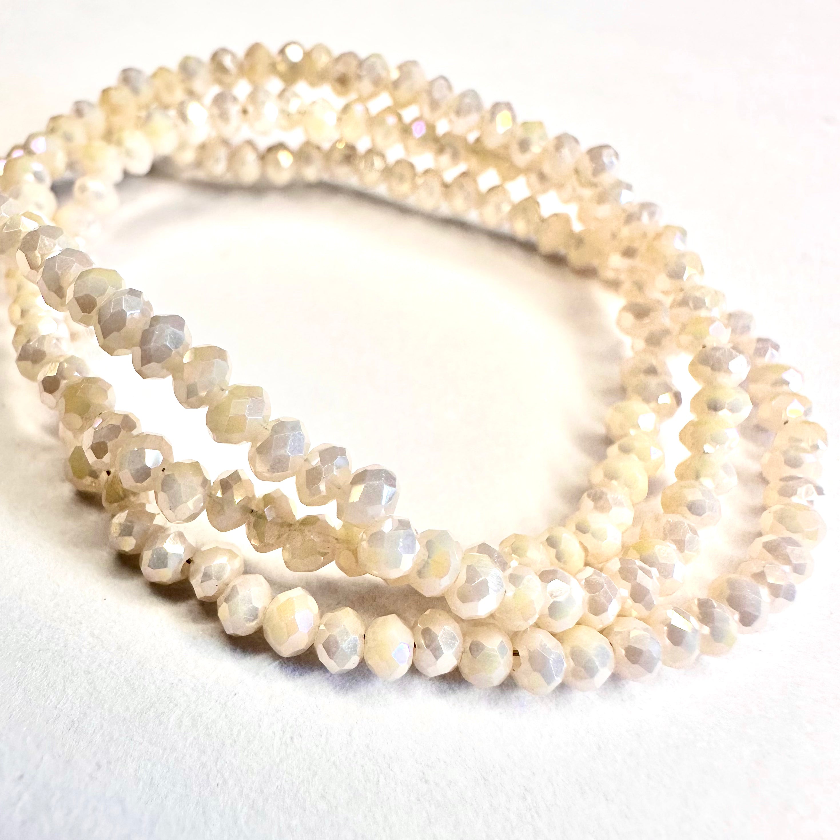 CRISTAL CHATO | MATTE CREMA TORNASOL