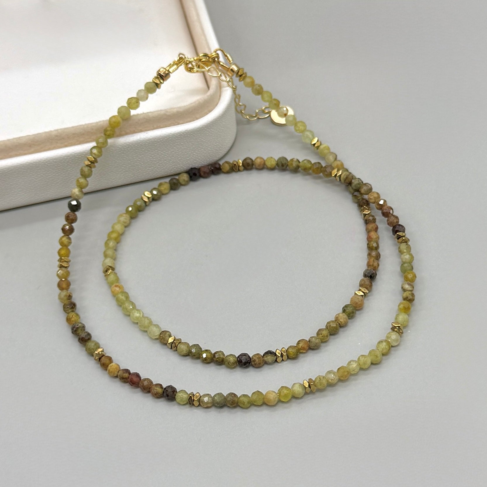 COLLAR | MIX PERIDOTO