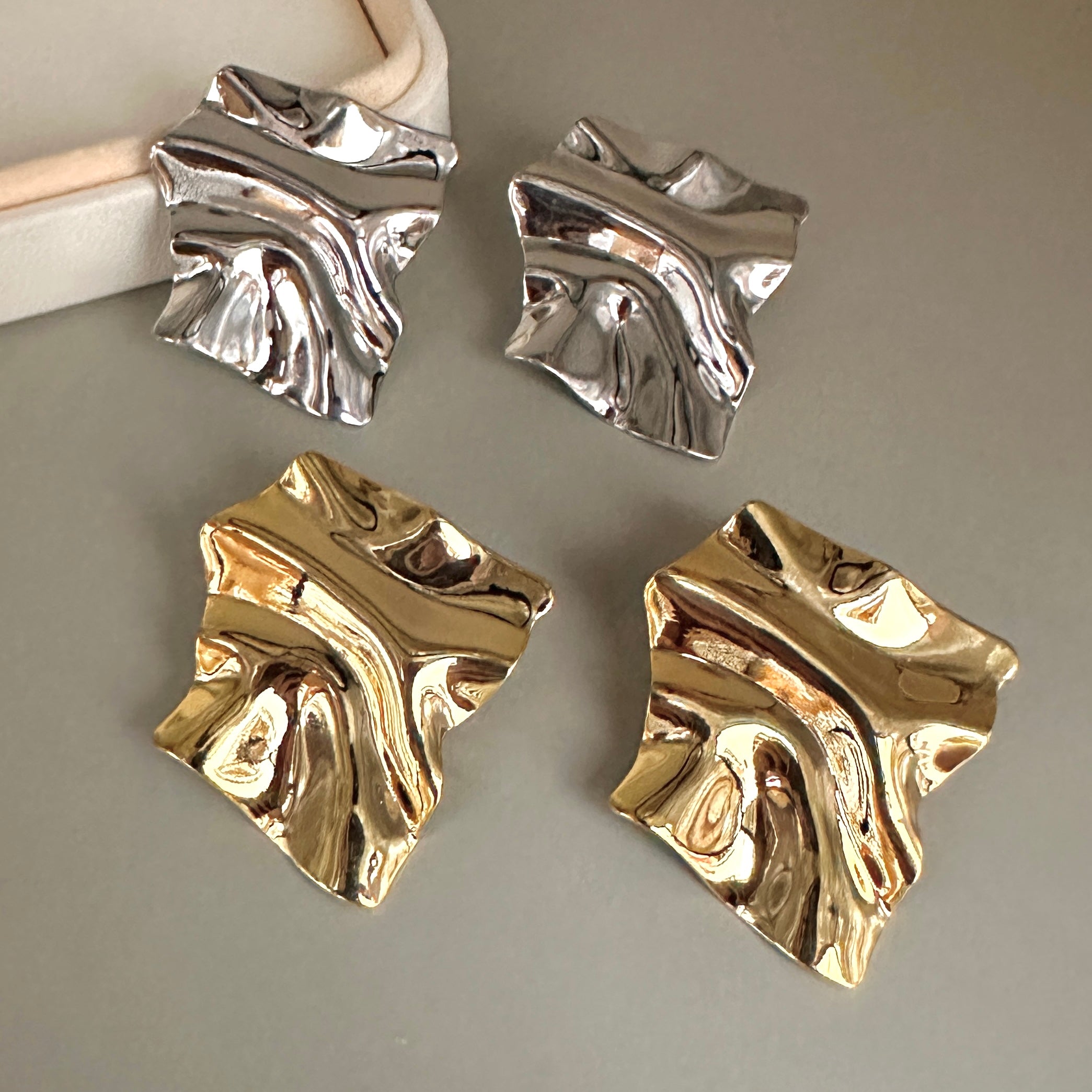AROS | RECTANGULAR CON PLIEGUES
