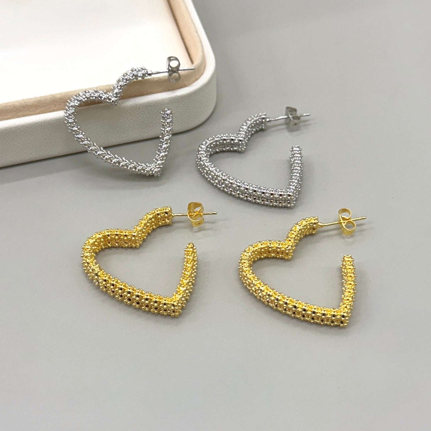 AROS | CORAZÓN ABIERTO CON DISEÑO
