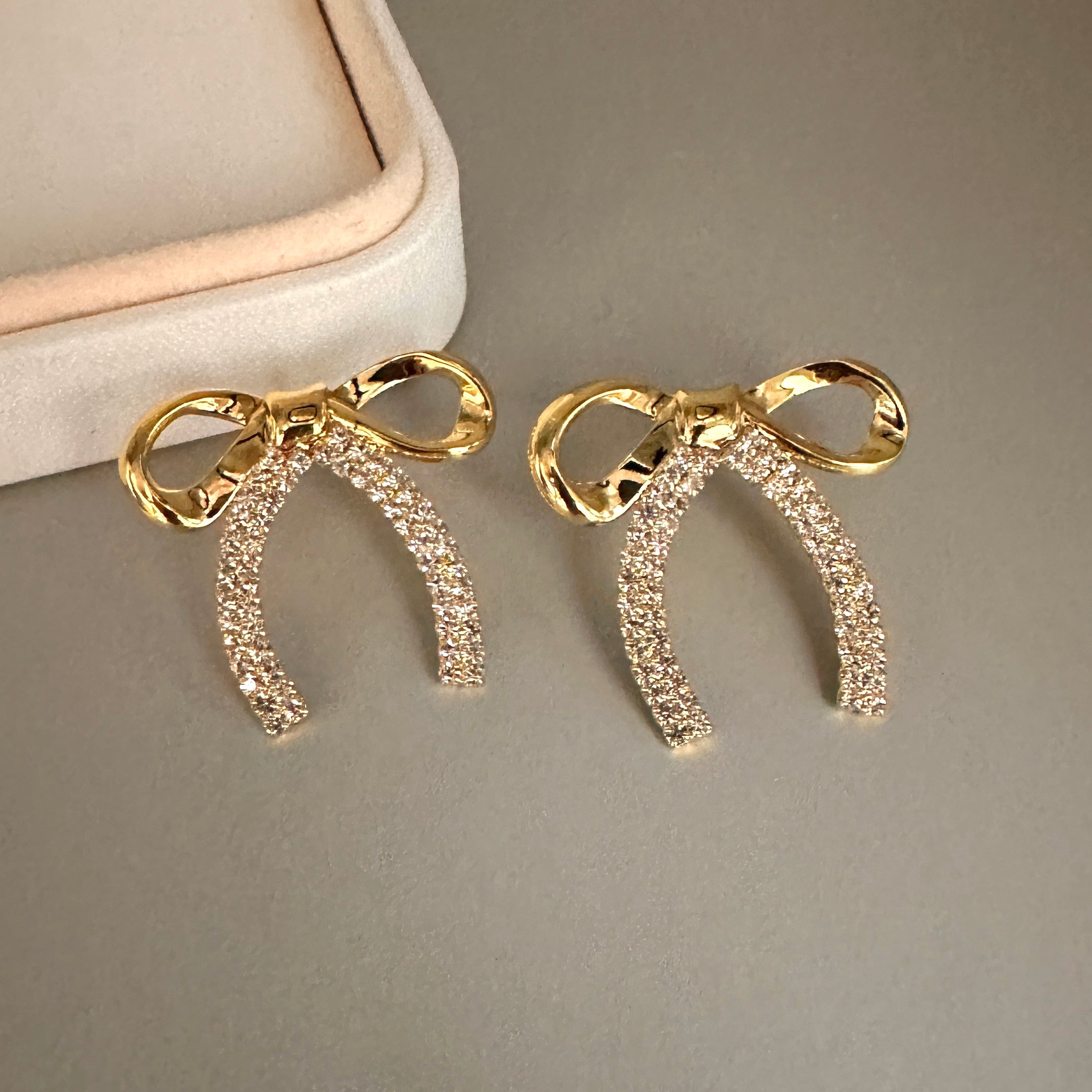 AROS | LAZO CON STRASS
