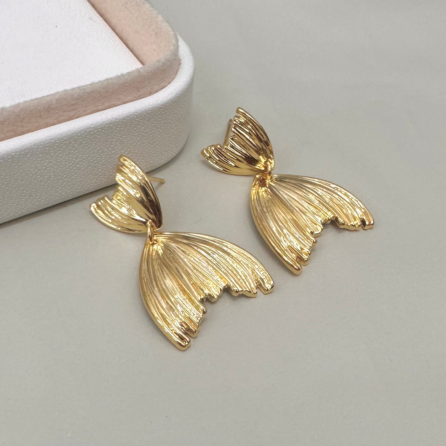 AROS BAÑO DE ORO | COLA DE SIRENA | 32MM X 20MM