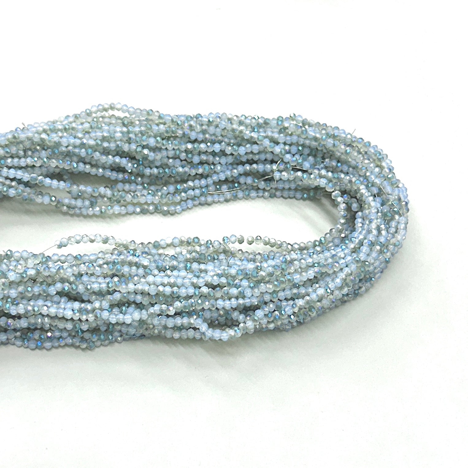 CRISTAL CHATO | 2.6MM | BI COLOR GRIS AZULADO OPALESCENTE TORNASOL