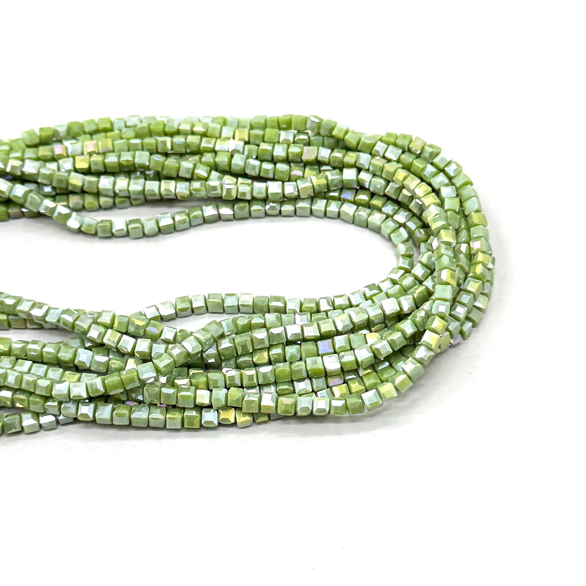 CRISTAL CUADRADO | 3MM | VERDE PISTACHO TORNASOL