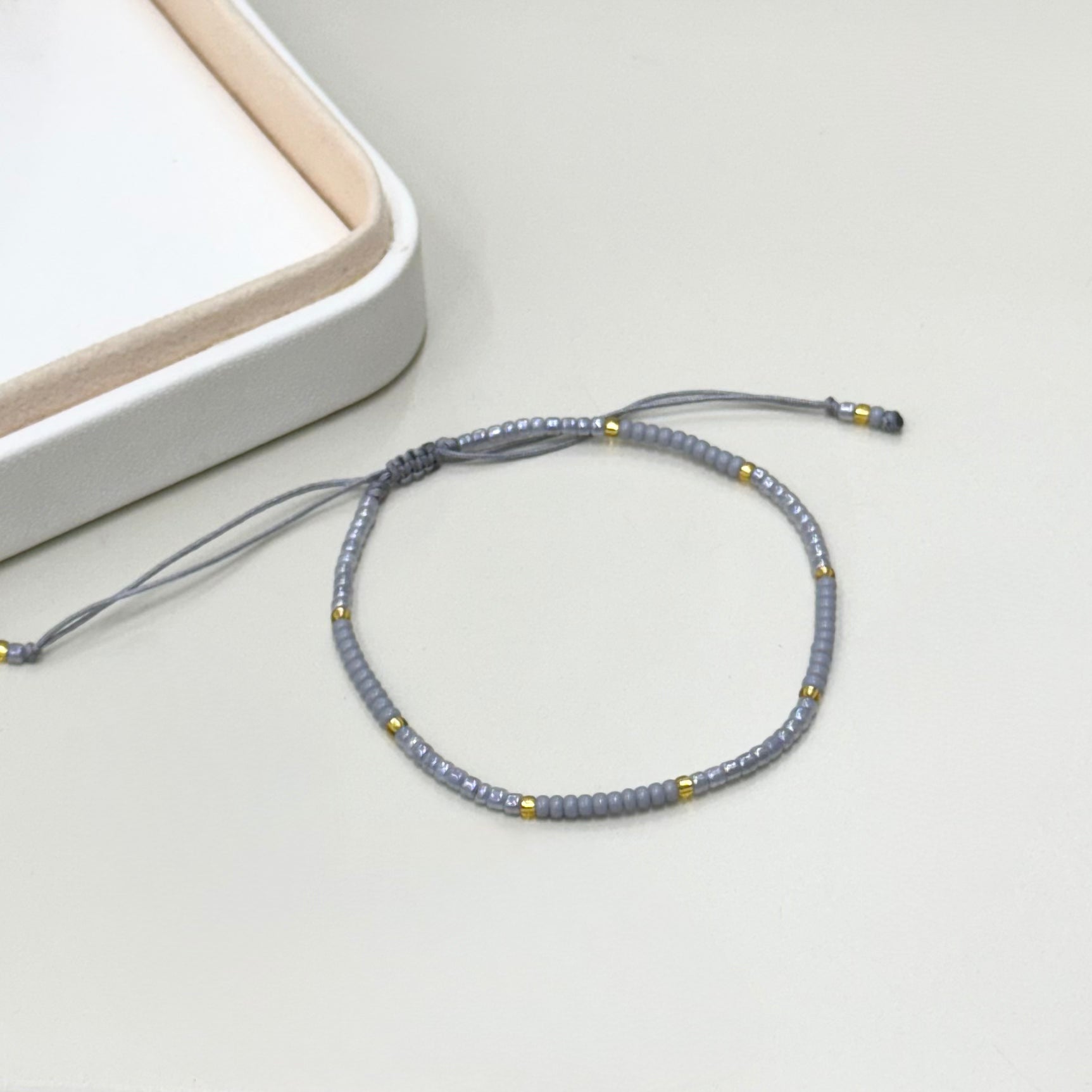 PULSERA MIX GRIS | LUNAM