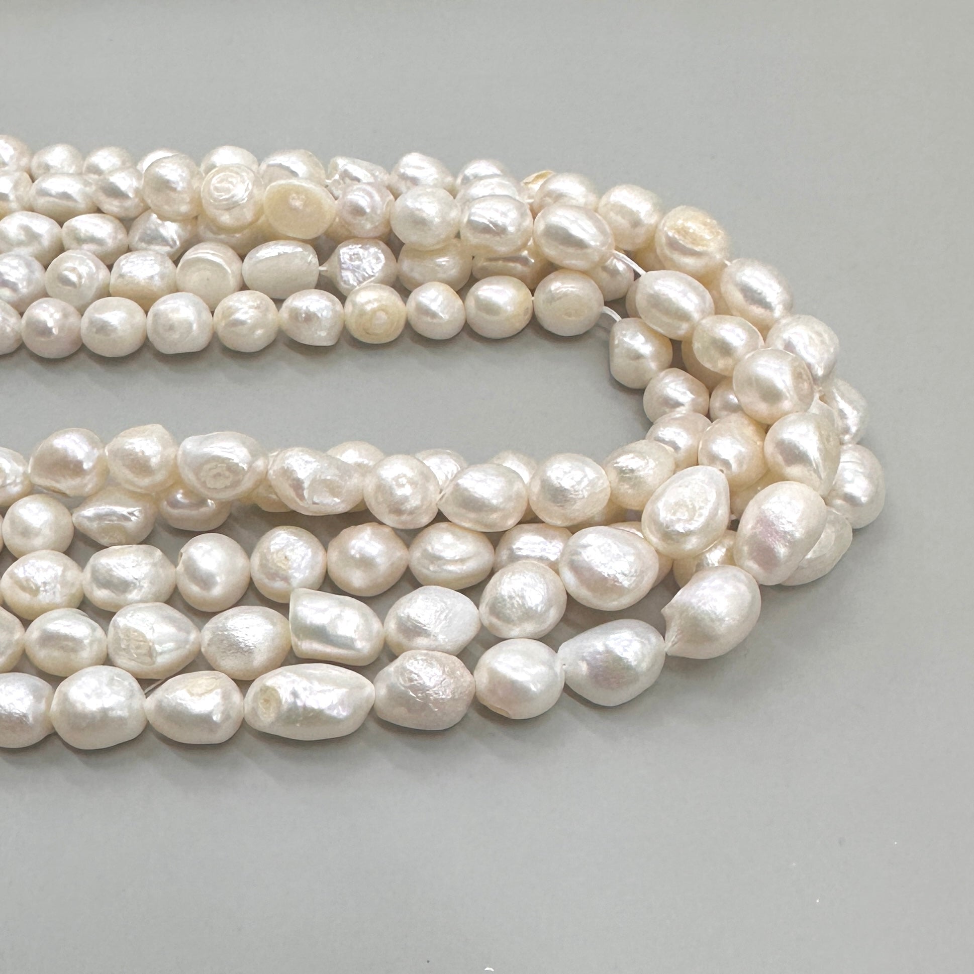 PERLA DE RIO IRREGULAR ALARGADA | 8MM