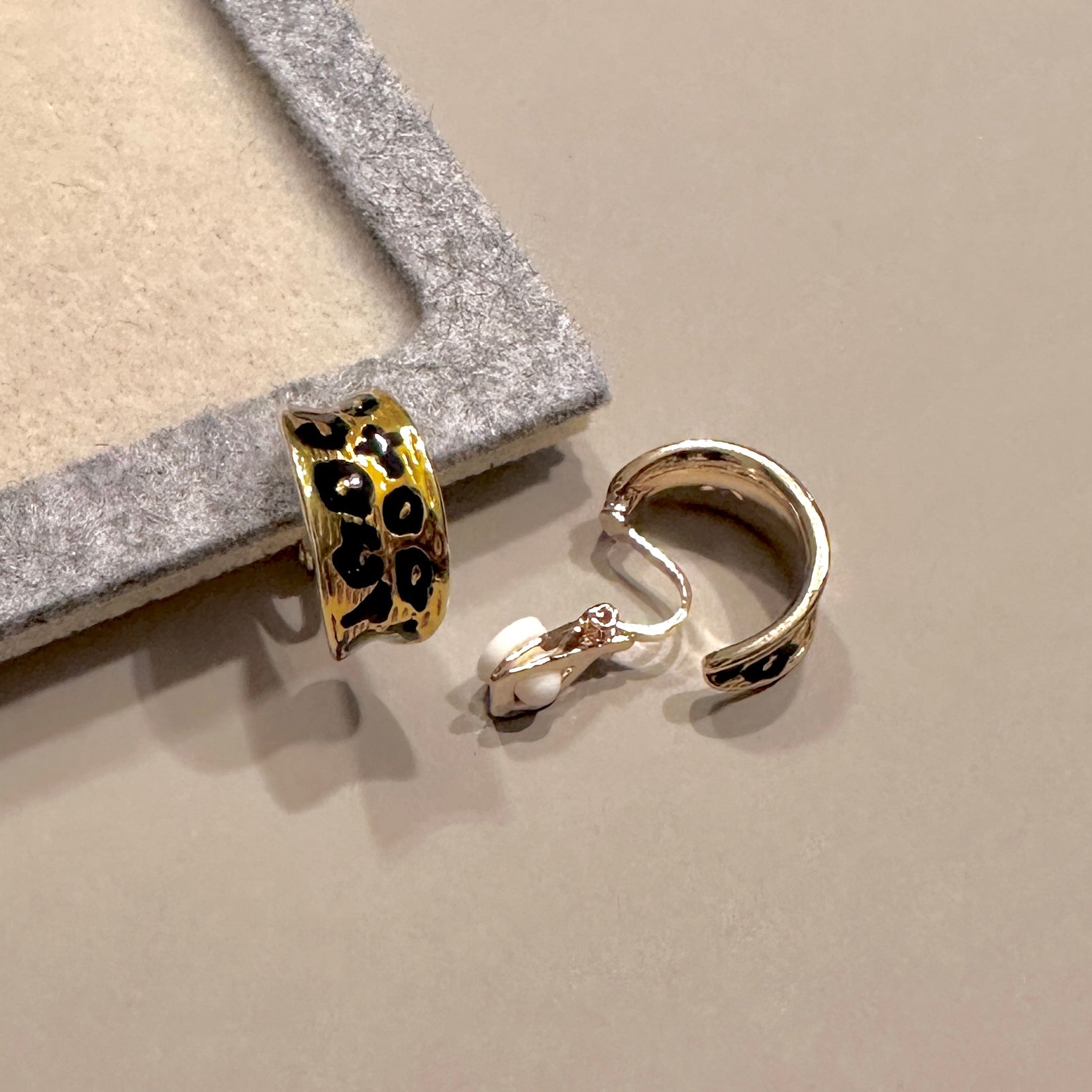 AROS ARGOLLA ANIMAL PRINT | CLIP | LUNAM