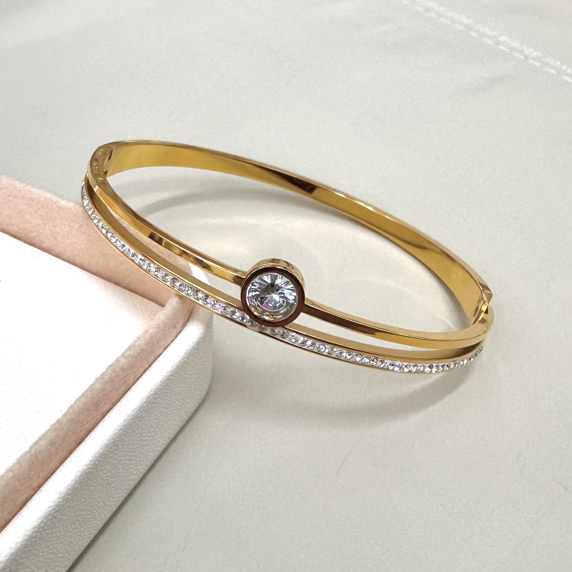 PULSERA RIGIDA | ZIRCONITA CELESTE DOBLE