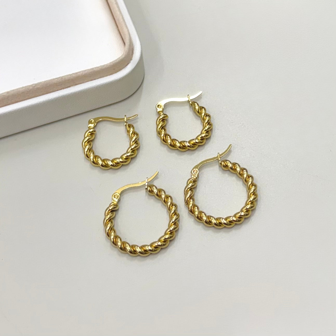AROS | AROLLA ENTORCHADA | BAÑO DE ORO