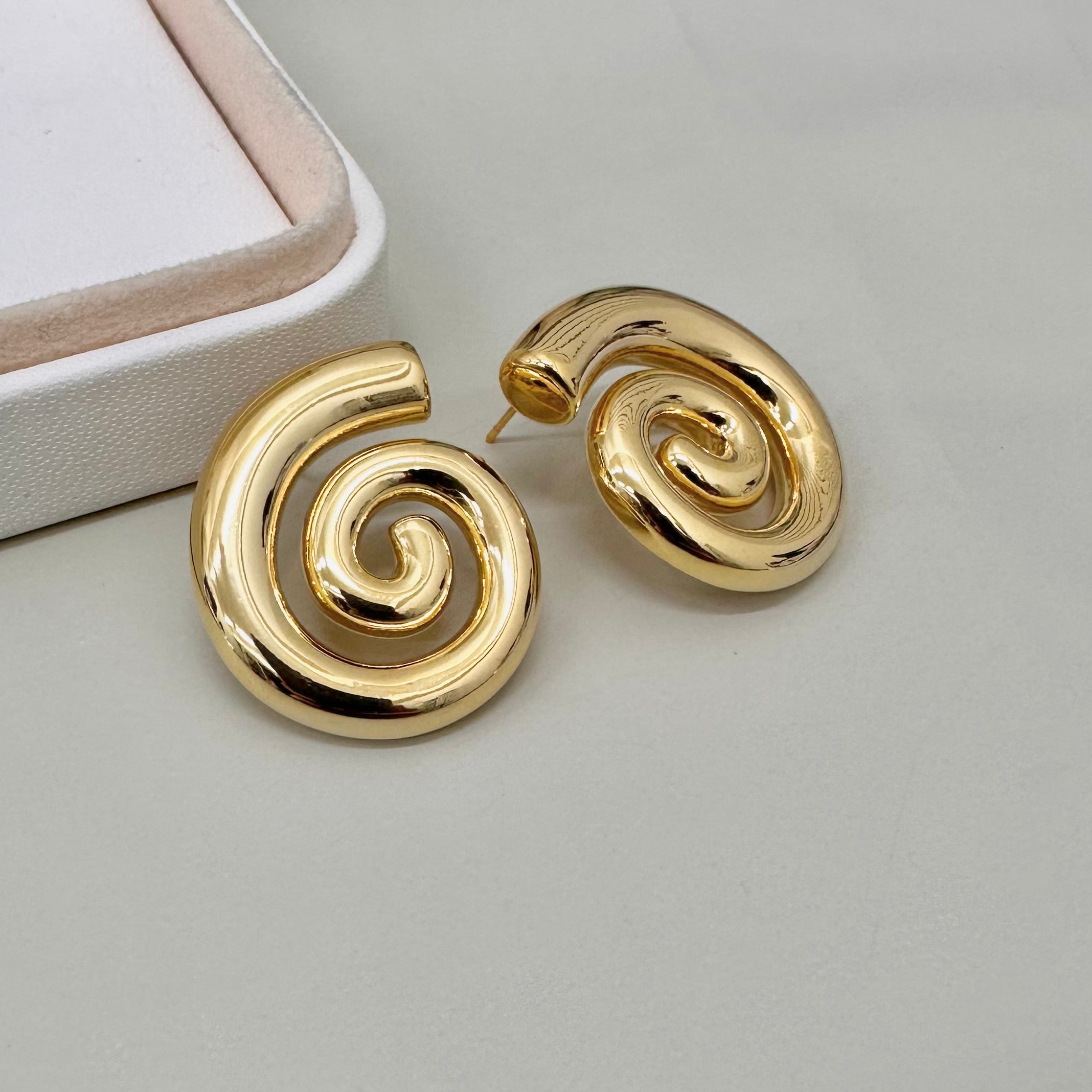 AROS BAÑO DE ORO | ESPIRAL | 30MM X 25MM