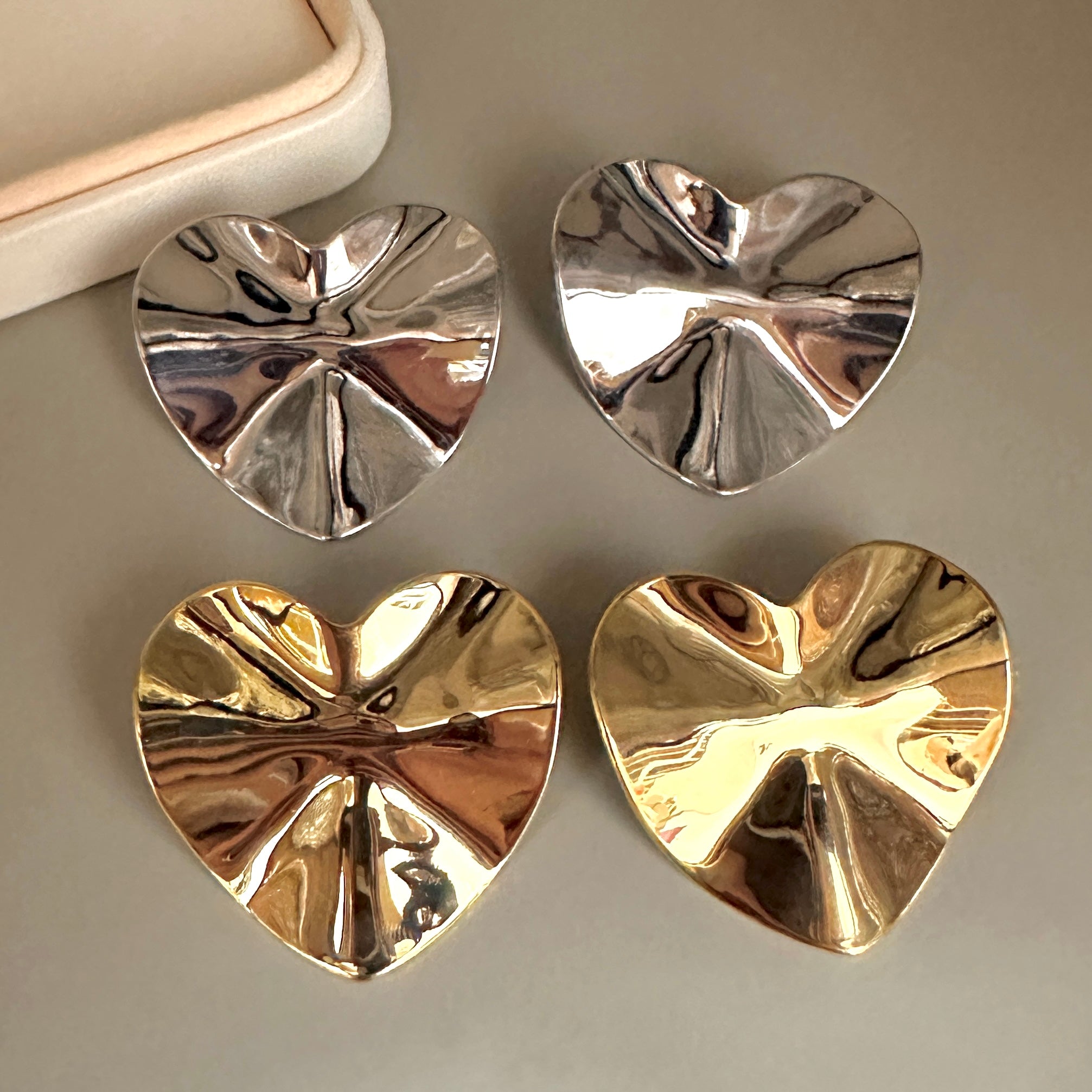 AROS | CORAZON CON RELIEVE