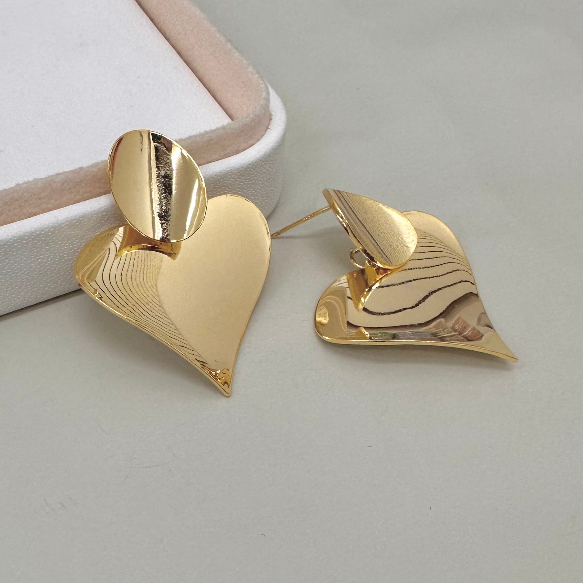 AROS BAÑO DE ORO | CORAZON Y CIRCULO LISO | 36MM X 30MM