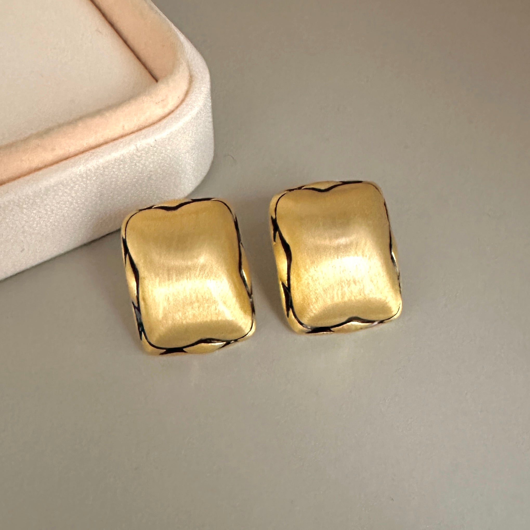 AROS | RECTANGULAR Y NEGRO