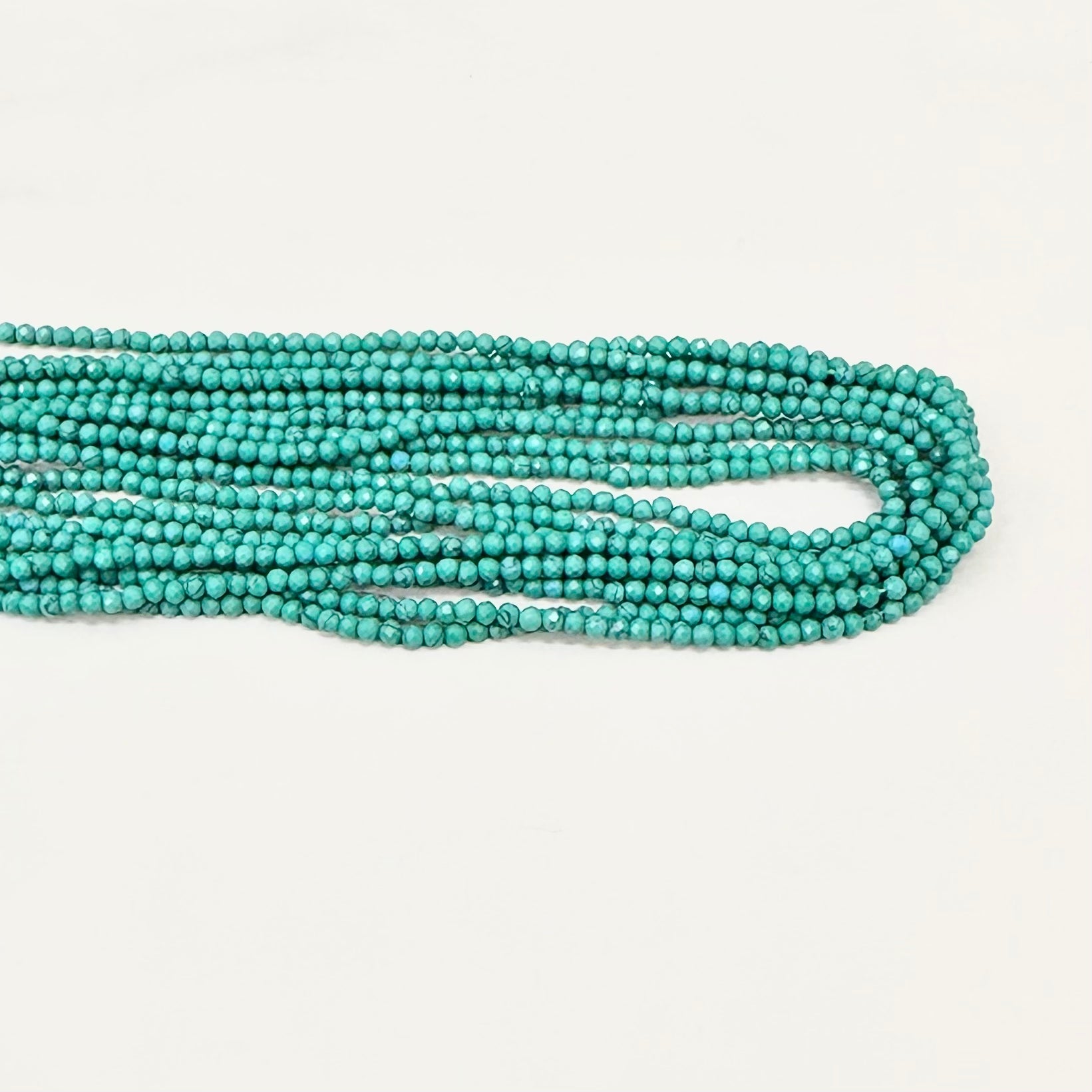 TURQUESA VERDE | MICROFACETADA | 2.2MM