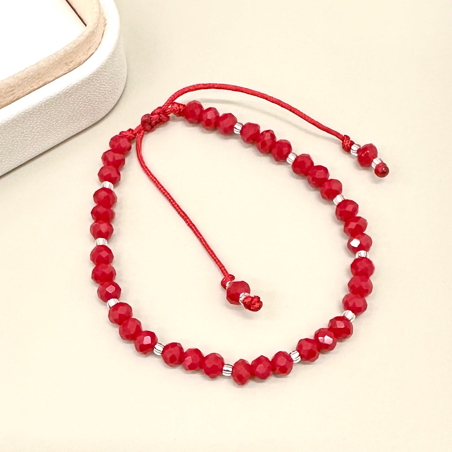 PULSERA ROJA | LUNAM