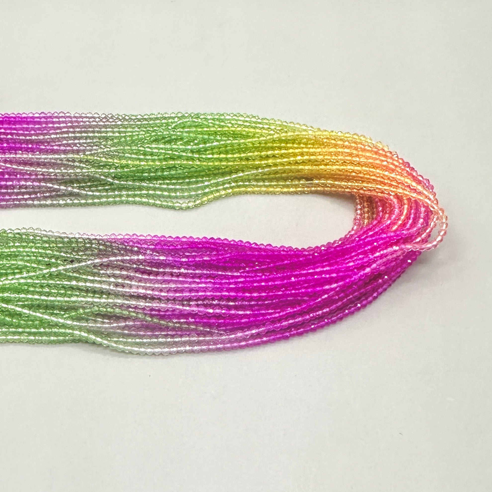 CRISTALES MINERALES FACETADO | DEGRADE VERDE AMARILLO FUCSIA