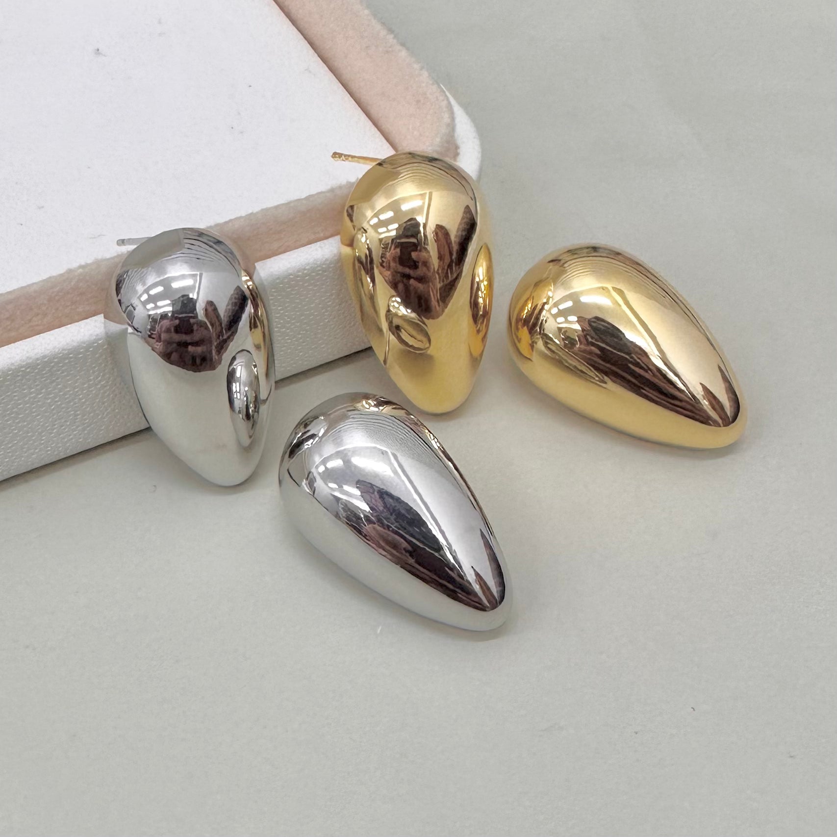 AROS BAÑO DE ORO | GOTA PEQUEÑA | 25MM X 16MM