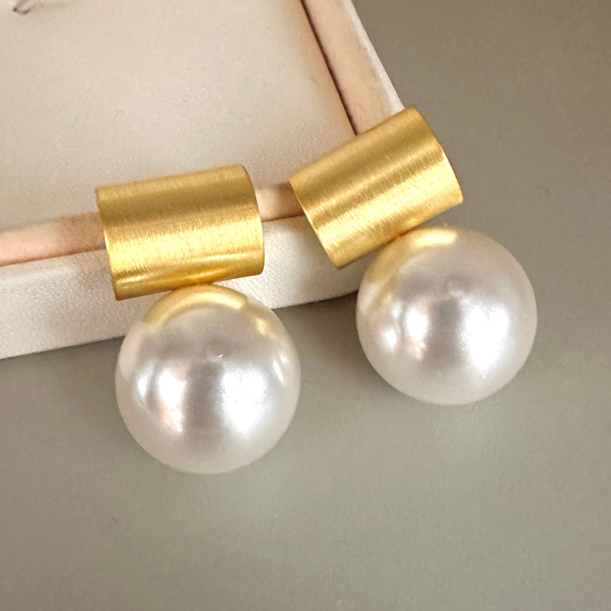 AROS | PERLA Y METAL