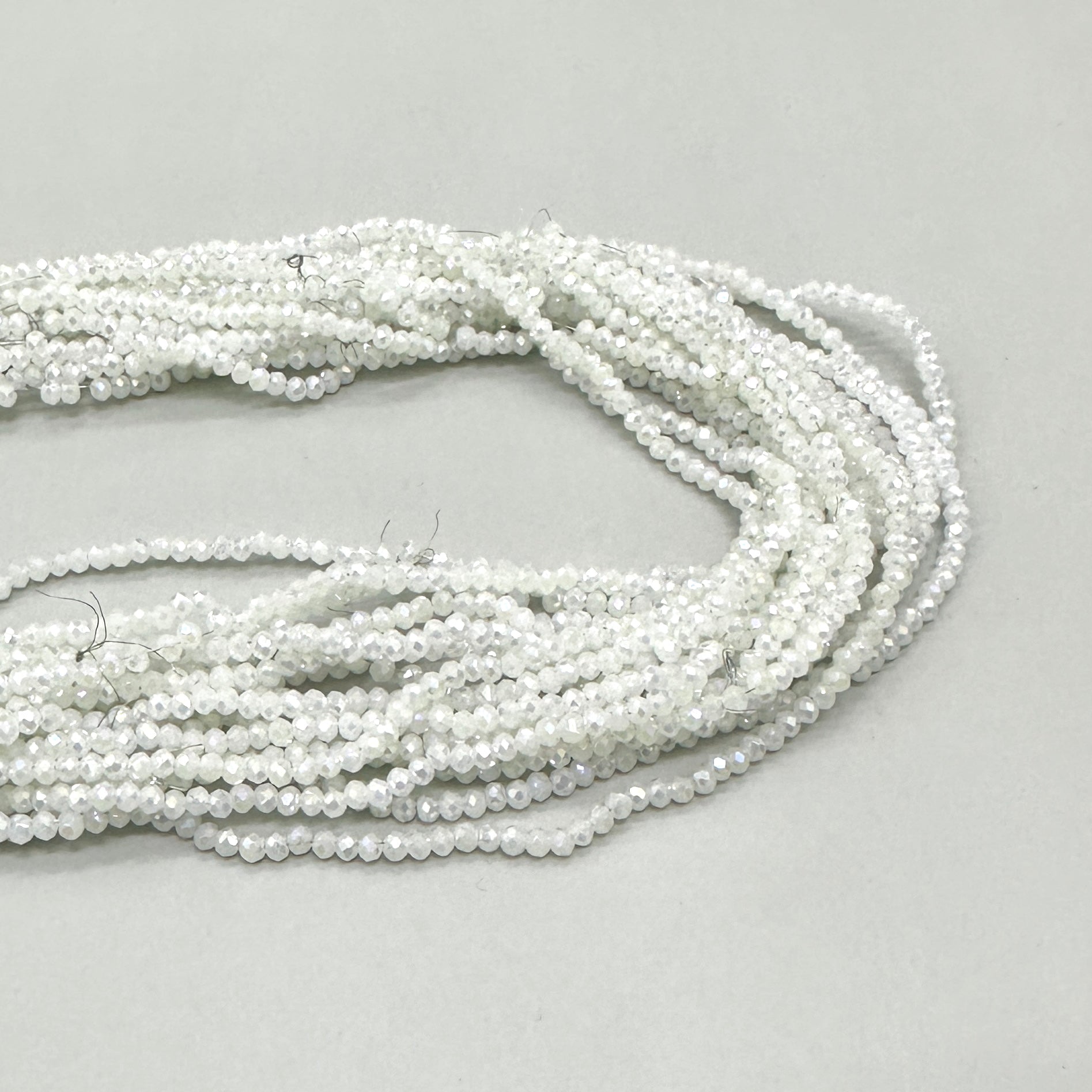 CRISTAL CHATO | BLANCO OPALESCENTE TORNASOL