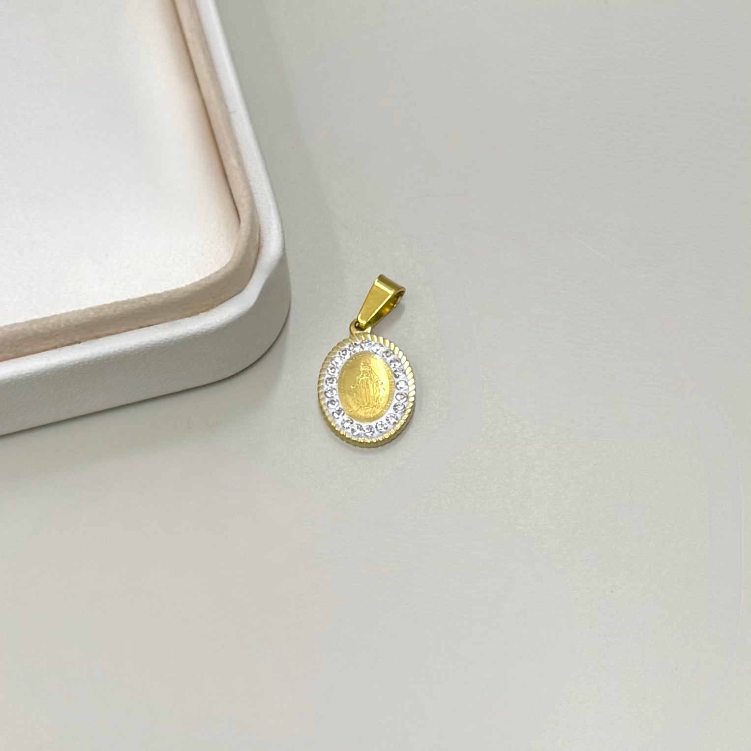 COLGANTE RELIGIOSO | VIRGEN