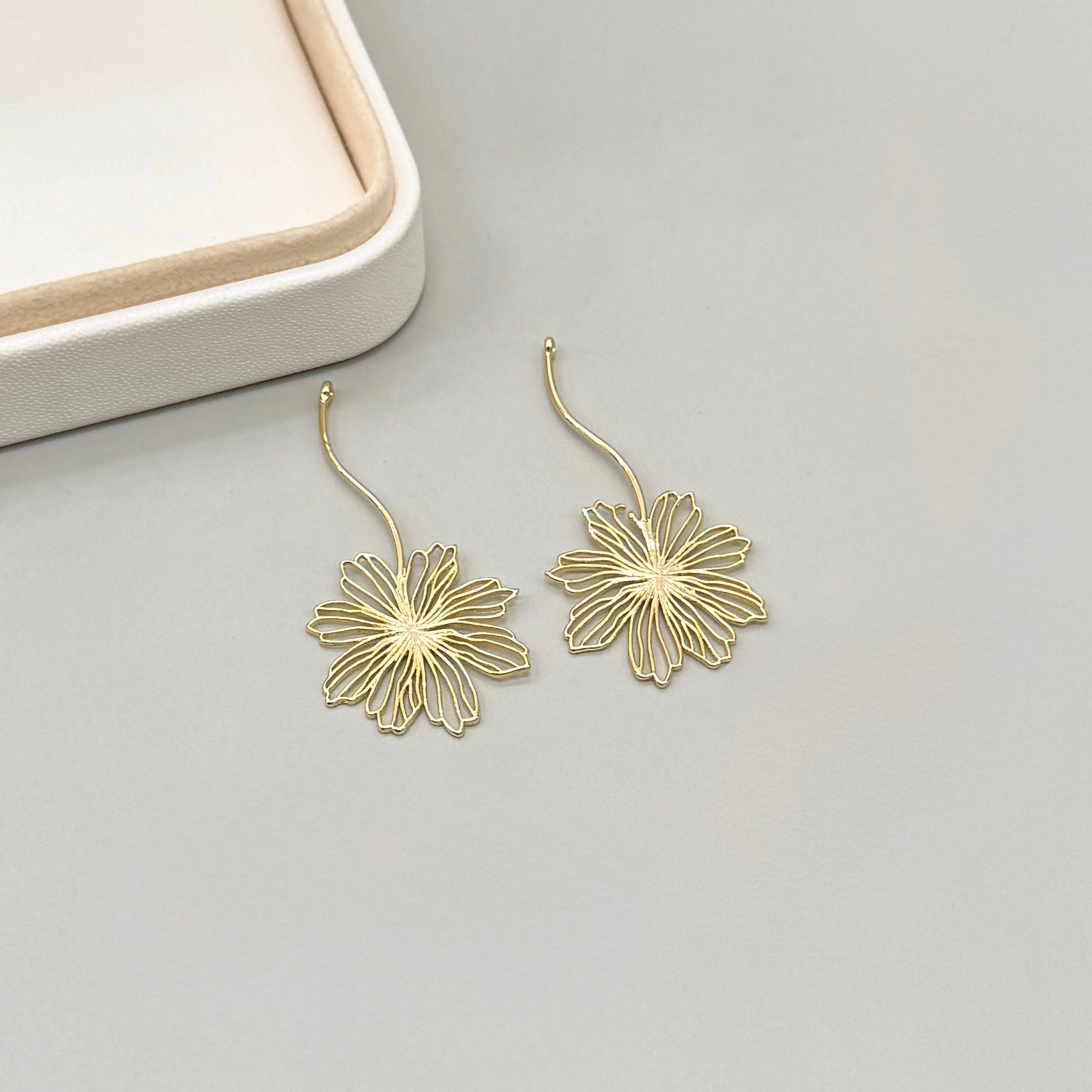 COLGANTE  | FLOR INVERTIDA | 1 UND