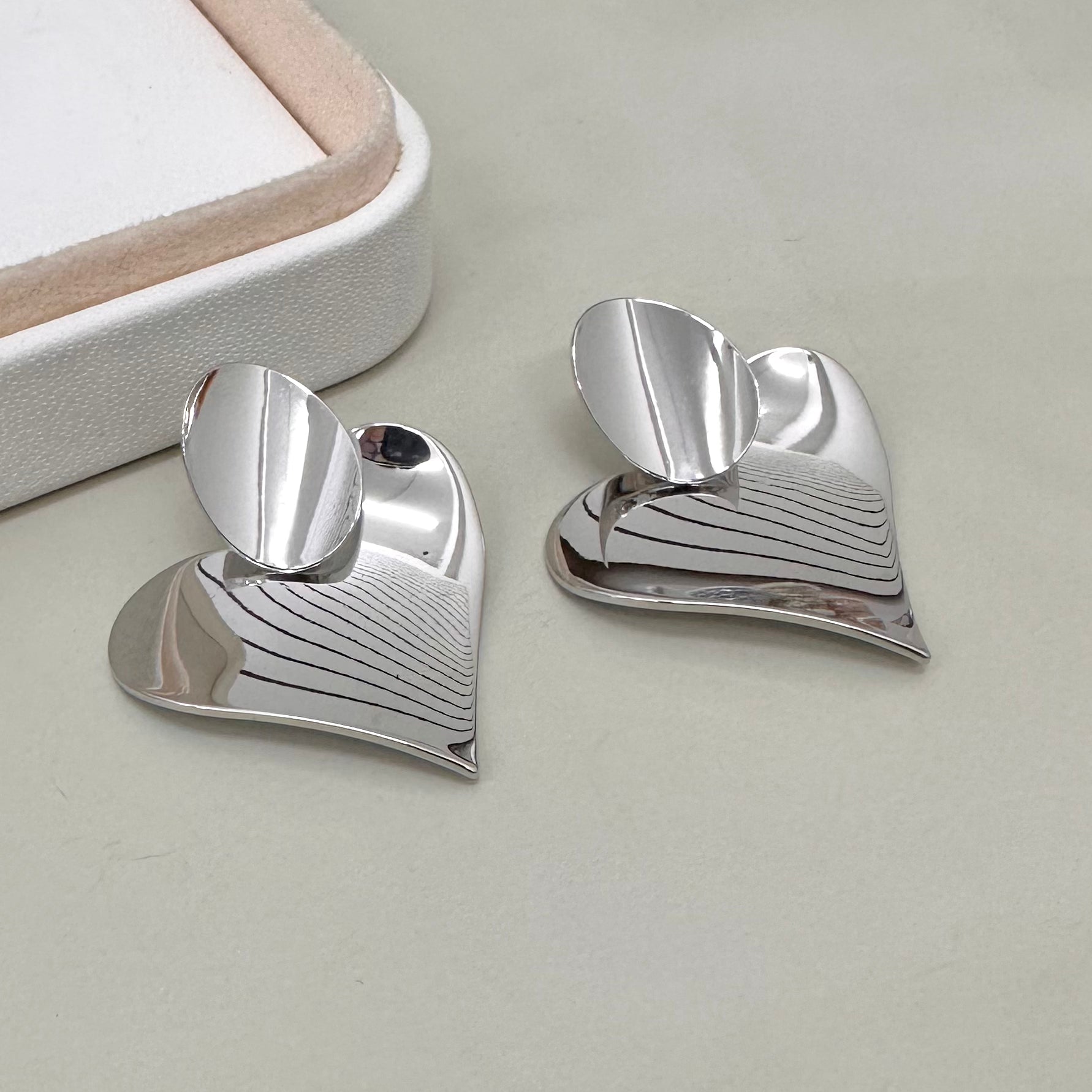 AROS BAÑO DE ORO | CORAZON Y CIRCULO LISO | 36MM X 30MM